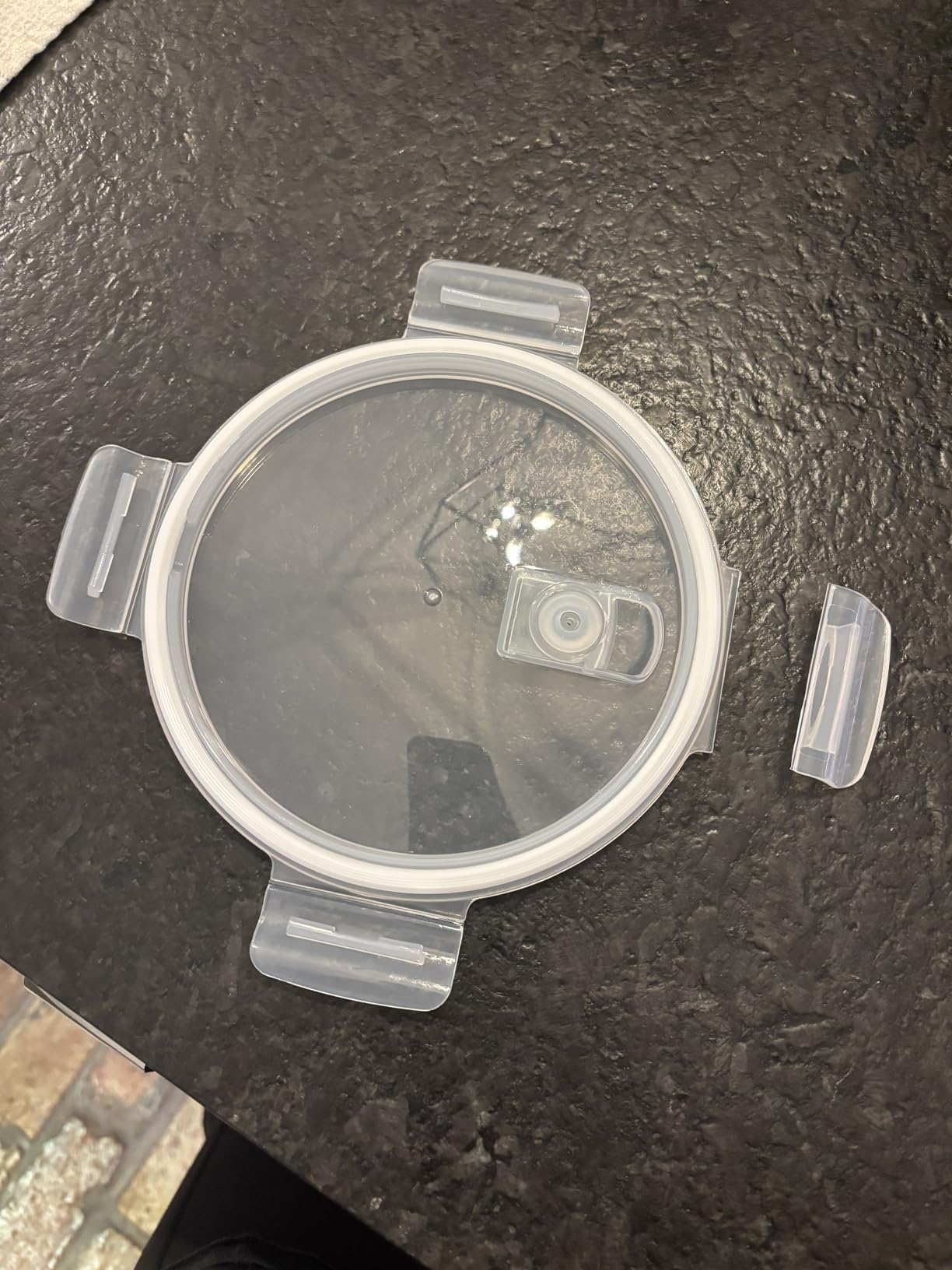 Igluu Meal Prep Round Glass Containers with Air Vent Lids (5 Pack) – 32oz customer photo 1