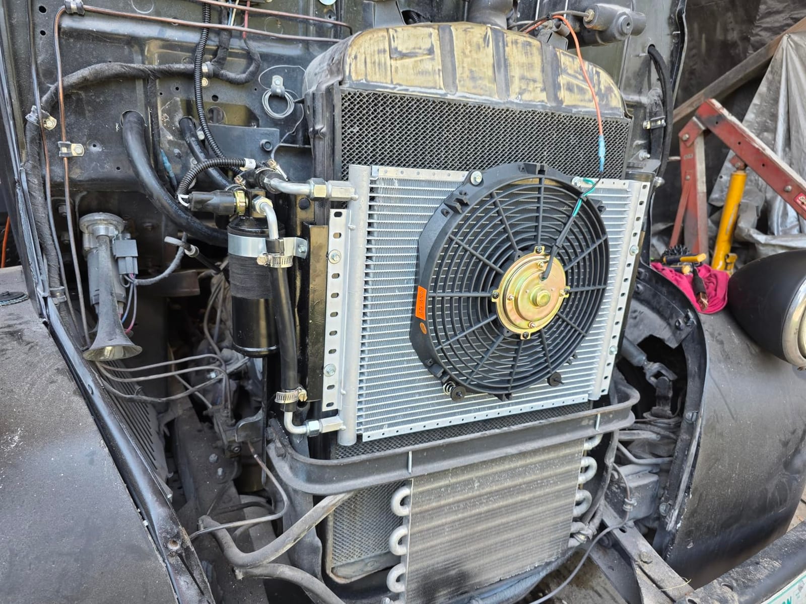 UNIVERSAL AIR CONDITIONING KIT FOR CARS, CLASSIC CARS, HOT RODS, HEAT AND COOL 404-000 RECTANGULAR LOUVERS WITH FLEX DUCT SANDEN TYPE COMPRESSOR customer photo 2