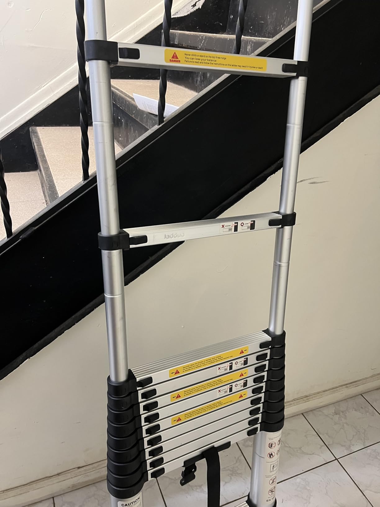JADDUO Telescoping Ladder, 20.3 FT, Rectangular, Heavy Duty, Silver customer photo 1