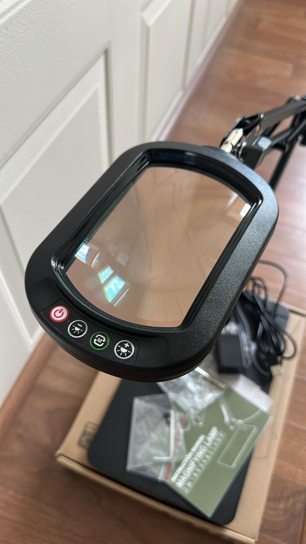 Drdefi 12X Square Magnifying Glass with Light and Stand, Real Glass LED Lighted Magnifier, 5 Color Modes Stepless Dimmable, Hands-Free Mag Desk Lamp with Clamp for Reading Craft Hobby Close Work Black customer photo 2