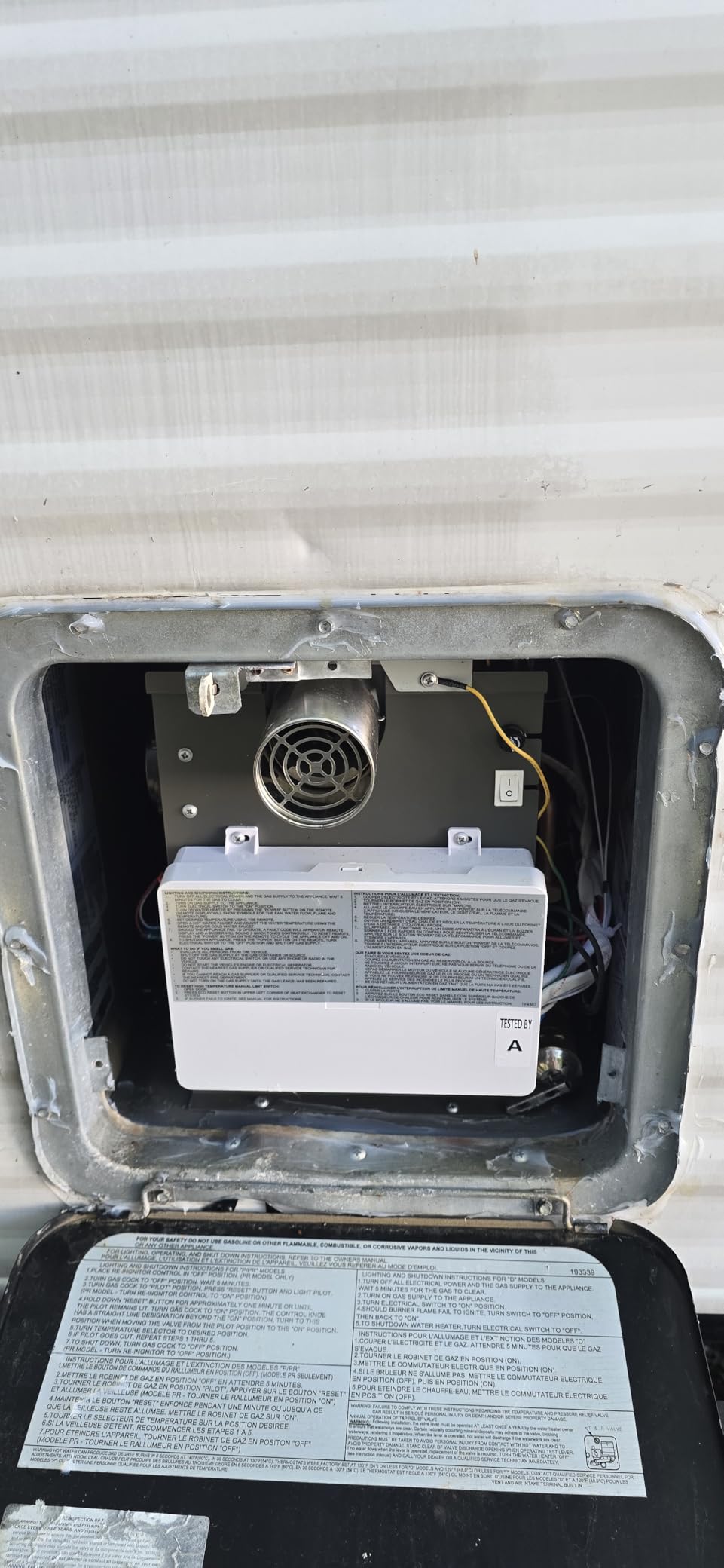 Suburban ST-60 60,000 BTU RV Tankless Water Heater, Freeze Protection customer photo 2