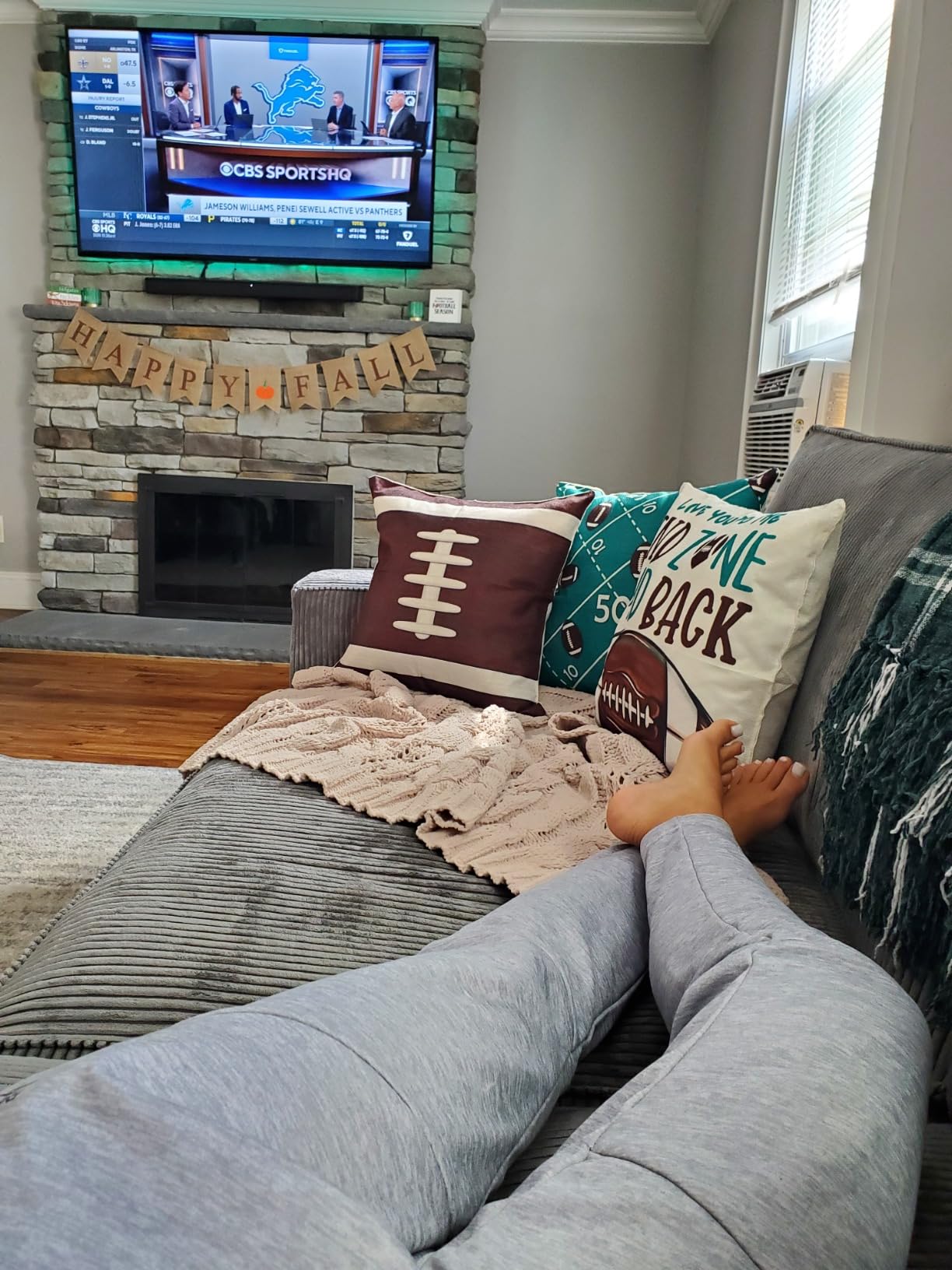 Amélie Home Chunky Knit Throw Blanket, Dual-Sided Soft Chenille Breathable Cable Knitted Blanket for Couch, Farmhouse Decorative Throw for Sofa & Chair, 50