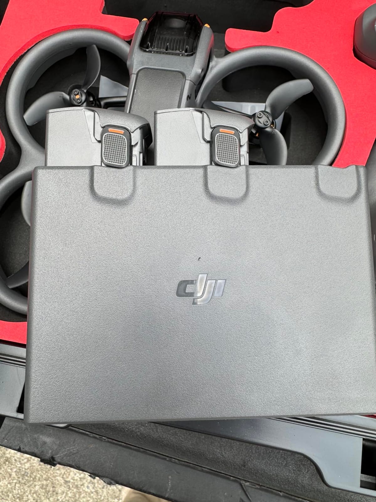DJI Avata 2 Two-Way Charging Hub, Compatibility: DJI Avata 2 customer photo 2