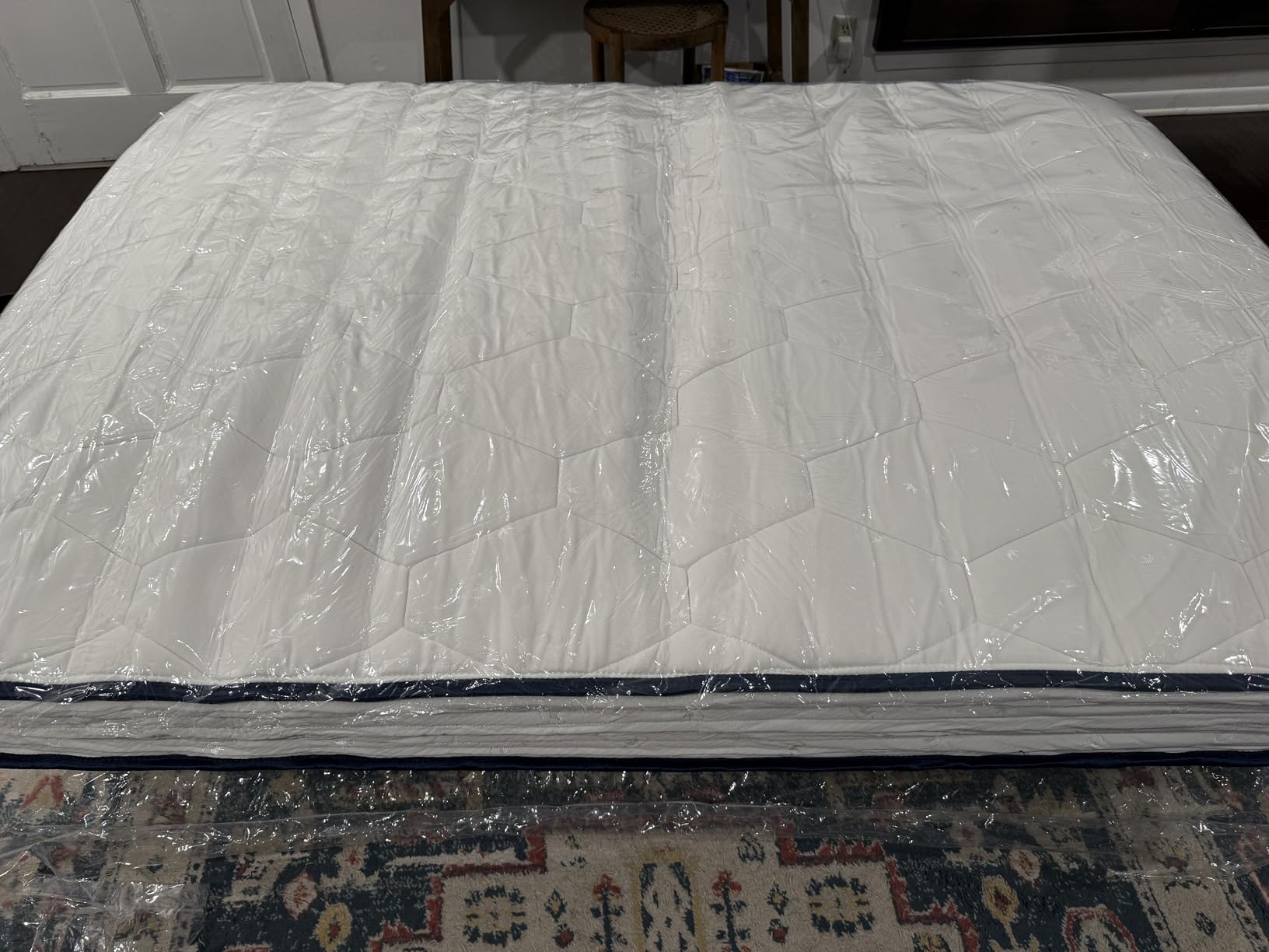 Novilla Twin Size Mattress, 10 Inch Hybrid Mattress in a Box, Comfort Sleep|Pocket Innerspring Pillow Top Mattresses for Motion Isolation, Pressure Relief & Edge Support, Medium Firm, CertiPUR-US customer photo 2