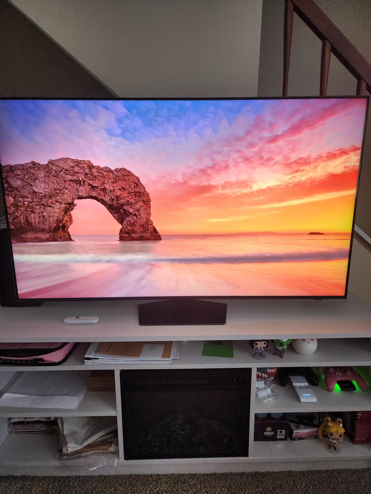 Samsung 85-Inch Class QLED 4K QN85D Series Mini LED, Neo Quantum HDR Smart TV w/Dolby Atmos, Object Tracking Sound Lite, Real Depth Enhancer Pro, Alexa Built-in (QN85QN85D, 2024 Model) customer photo 1