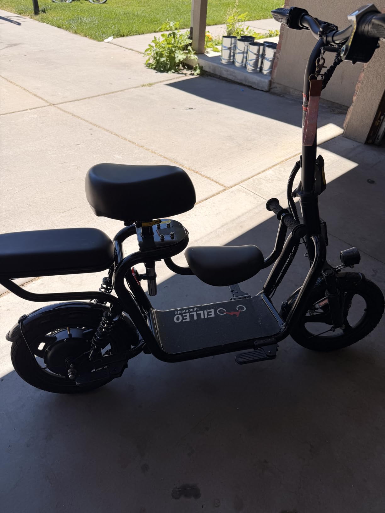 EILLEO Electric Scooter with Seat for Adult, 48V 750W 18.75mph e Scooters customer photo 2