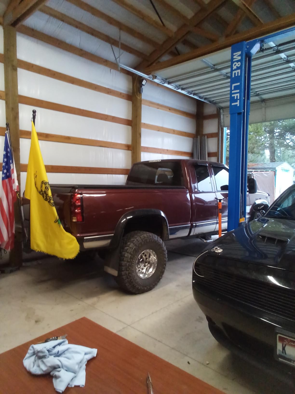 2 Post Lift 11000lbs Two Post Lift Auto Lift Car Lift Hoist Equipment LM1100S customer photo 2