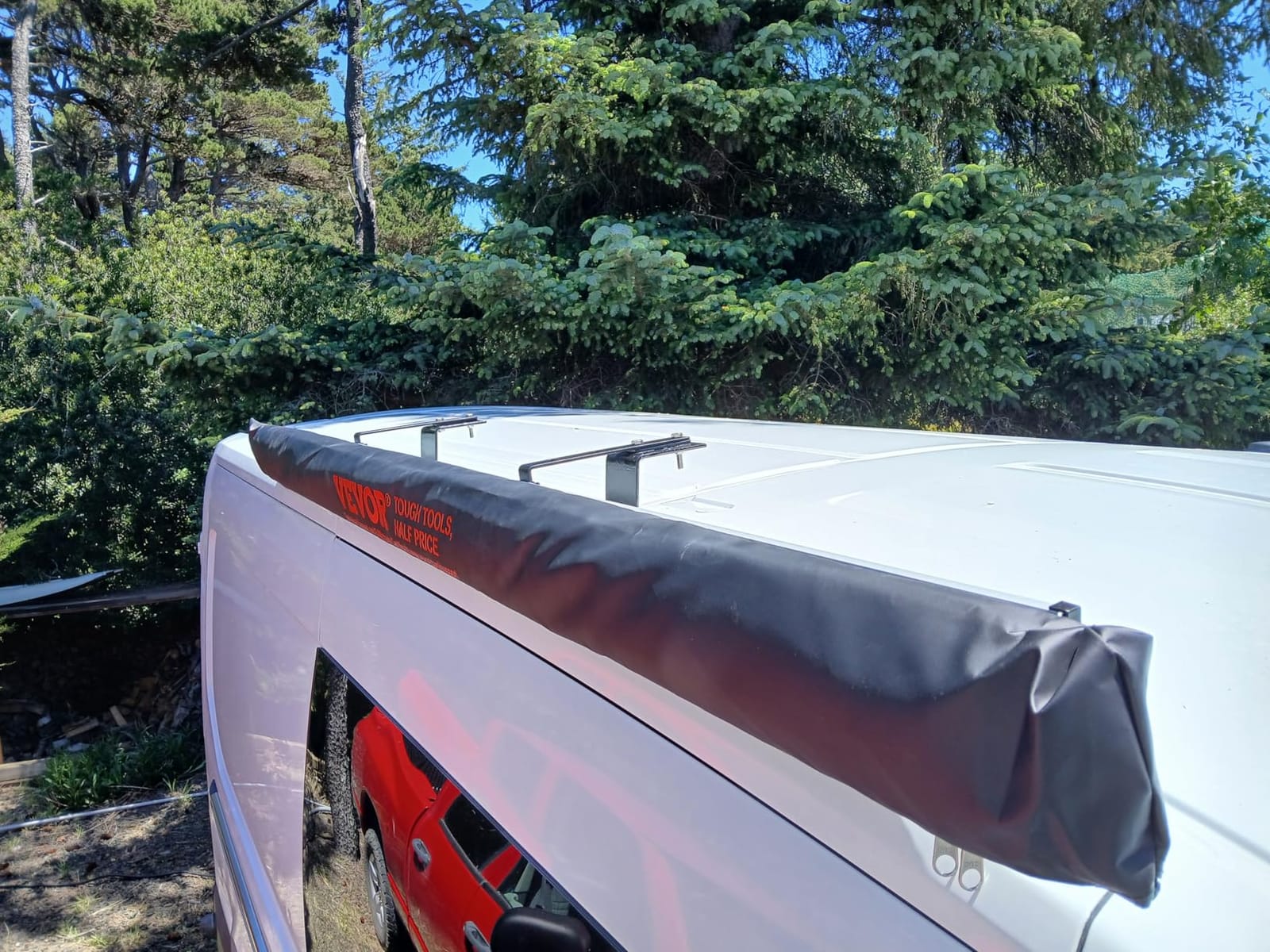VEVOR Vehicle Awning 6.6'x8.2' Roof Rack Pull-Out Sun Shade UV50+ PU3000mm, Retractable Weatherproof 4x4 Side Awning for SUV Outdoor Camping & Overland (Hardware Included), w/Waterproof Storage Bag customer photo 2