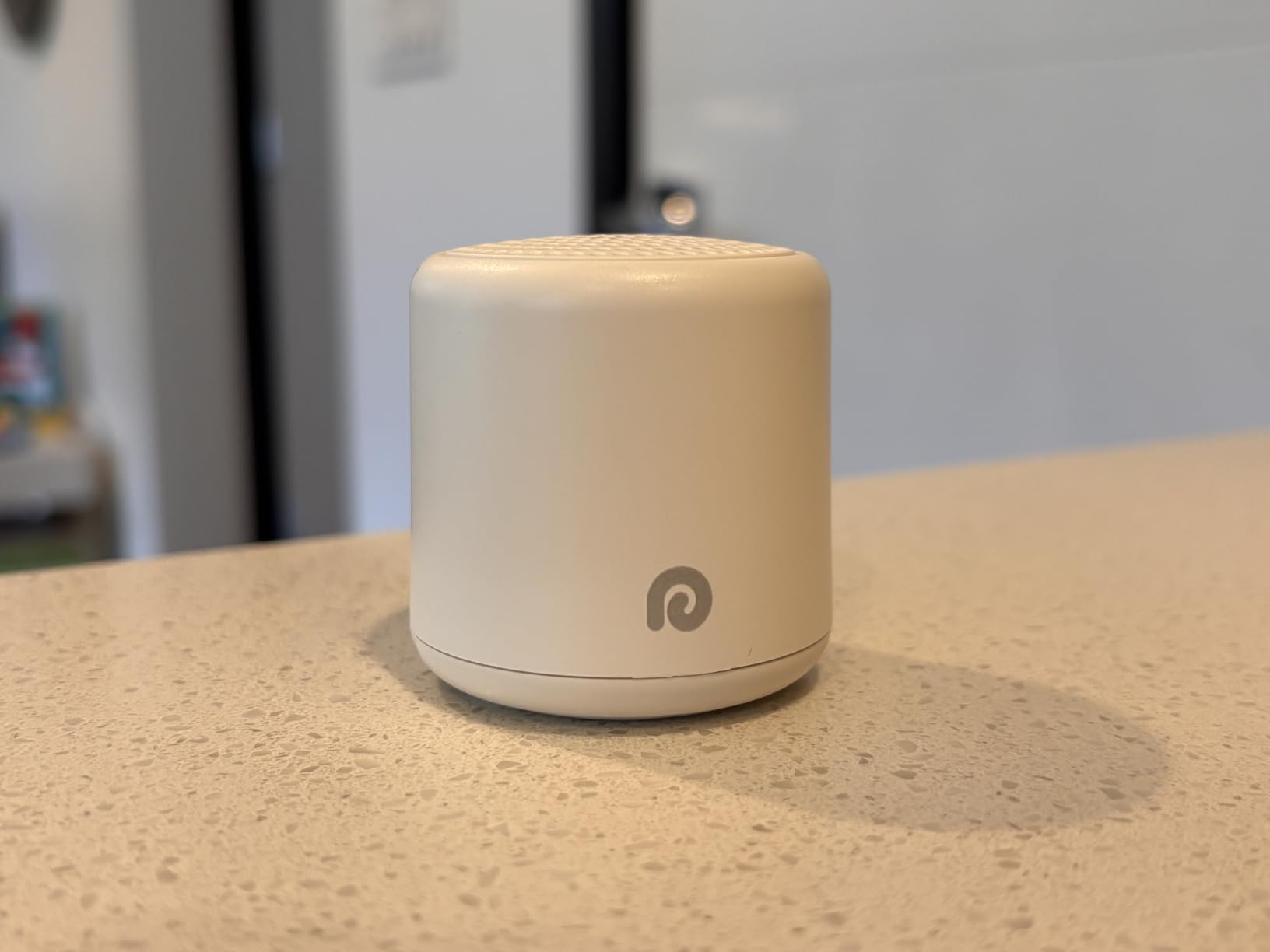Dreamegg Portable White Noise Machine, 1000mAh Battery, Travel Sleep, Cream customer photo 2