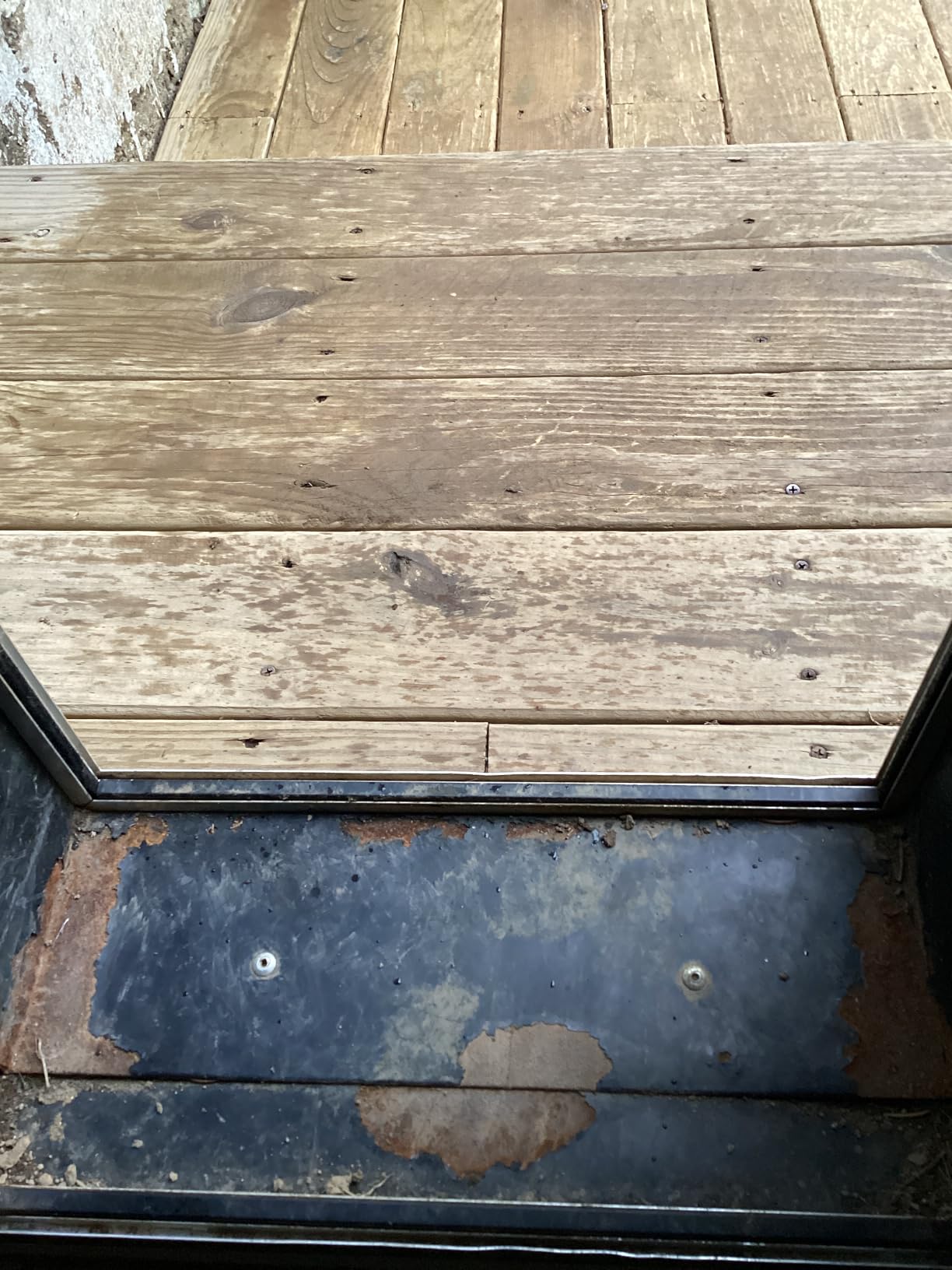 ClawJaw Extra Large Dog Door for Wall,Metal Frame and Telescopic Tunnel customer photo 1