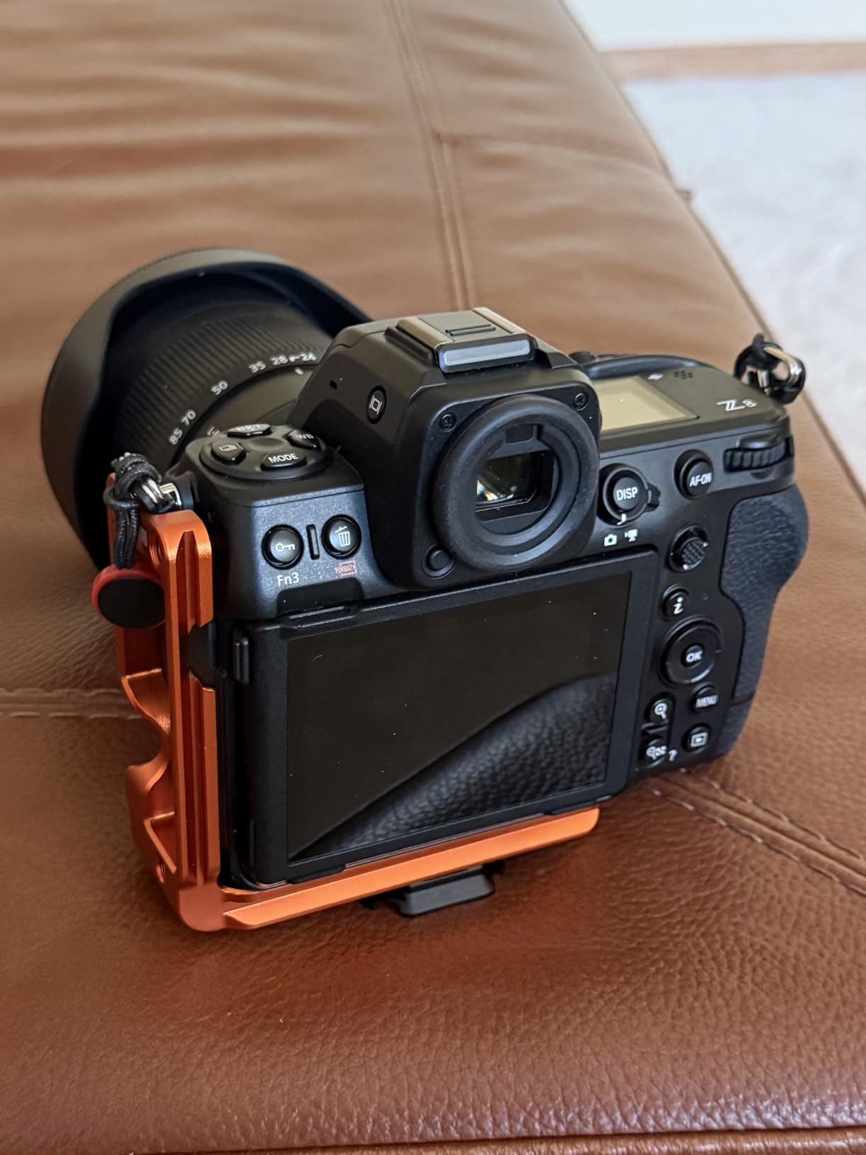 3 Legged Thing Zooey QD Dedicated L-Bracket for Nikon Z8 - Copper (ZOOEYQD-C) customer photo 1
