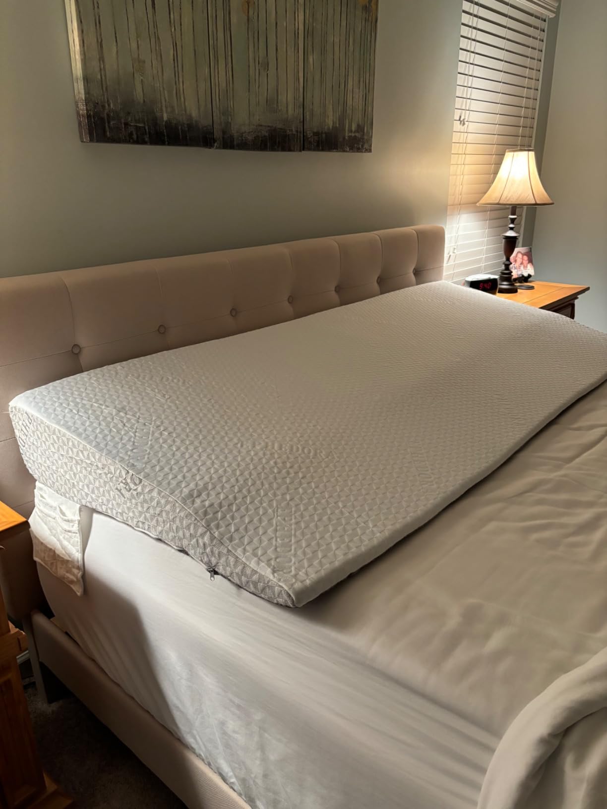 Under Mattress Wedge for Acid Reflux, Queen, Medium, 7.5-Inch Rise | Extra Wide Mattress Riser and Foam Bed Wedge with 40D Gel Memory Foam, 25D Base, Washable Cover and Non-Slip Bottom customer photo 1