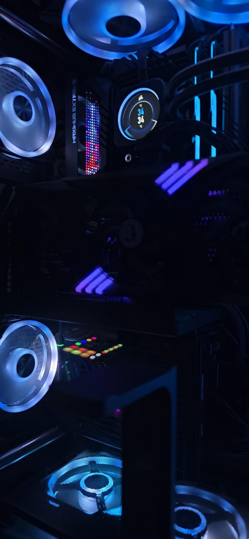 LINKUP PCIe 5.0 Riser Cable | Vertical GPU Mount | Straight, 10cm customer photo 2