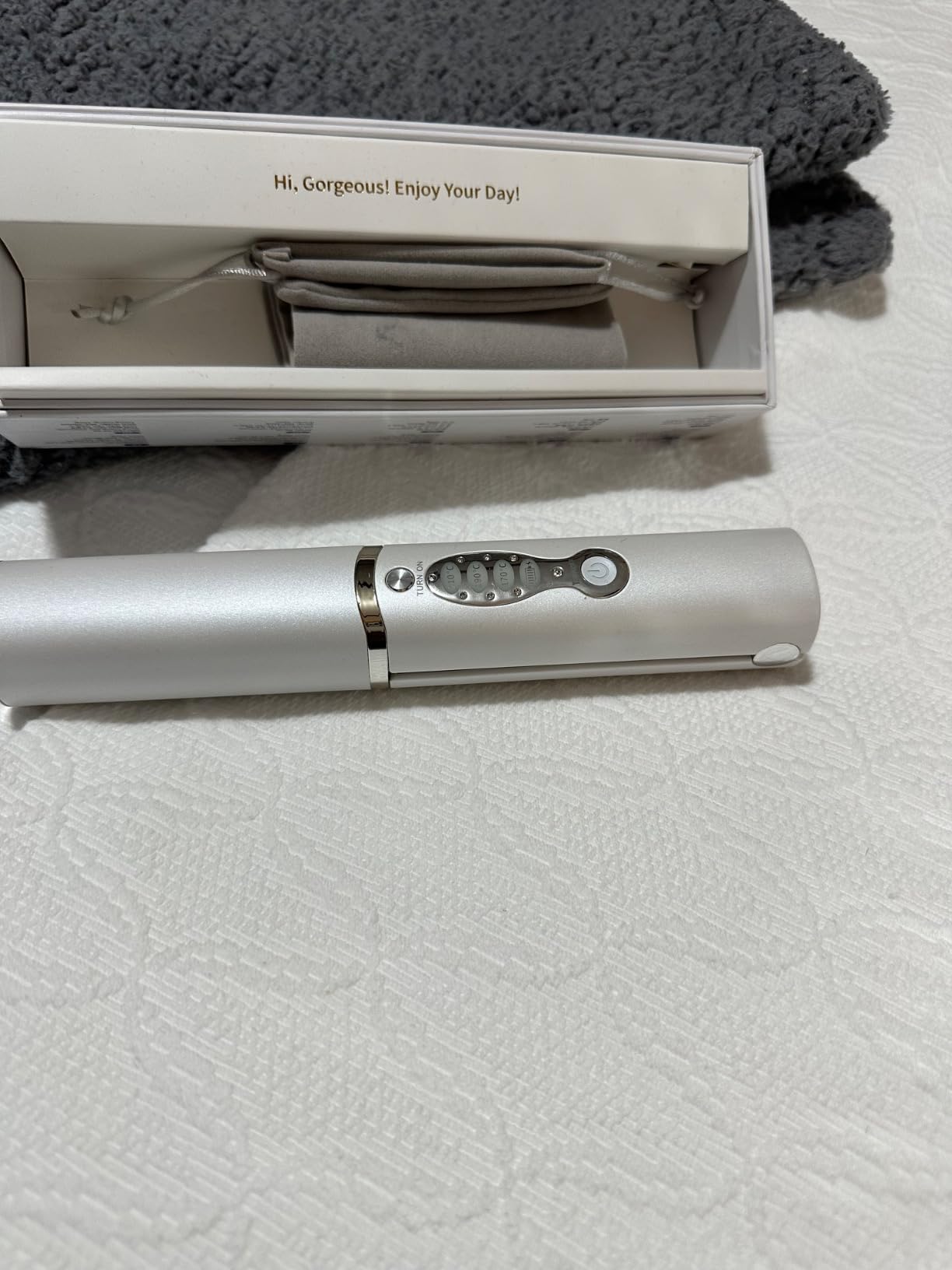 Cordless Hair Straighteners 5000 mAh Long Range Titanium Portable Flat Iron Wireless Mini Hair Straightener 2 in 1 for Straightening and Curling Travel Straightener max. 210℃/410℉ Heats Up in Seconds customer photo 1