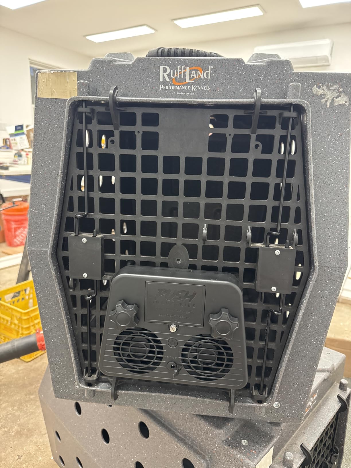 Push Industries 901.901 Vortex Kennel & Crate Fan Powered by 120V or Inc. Rechargable Battery - Multi Speed (Each) customer photo 1