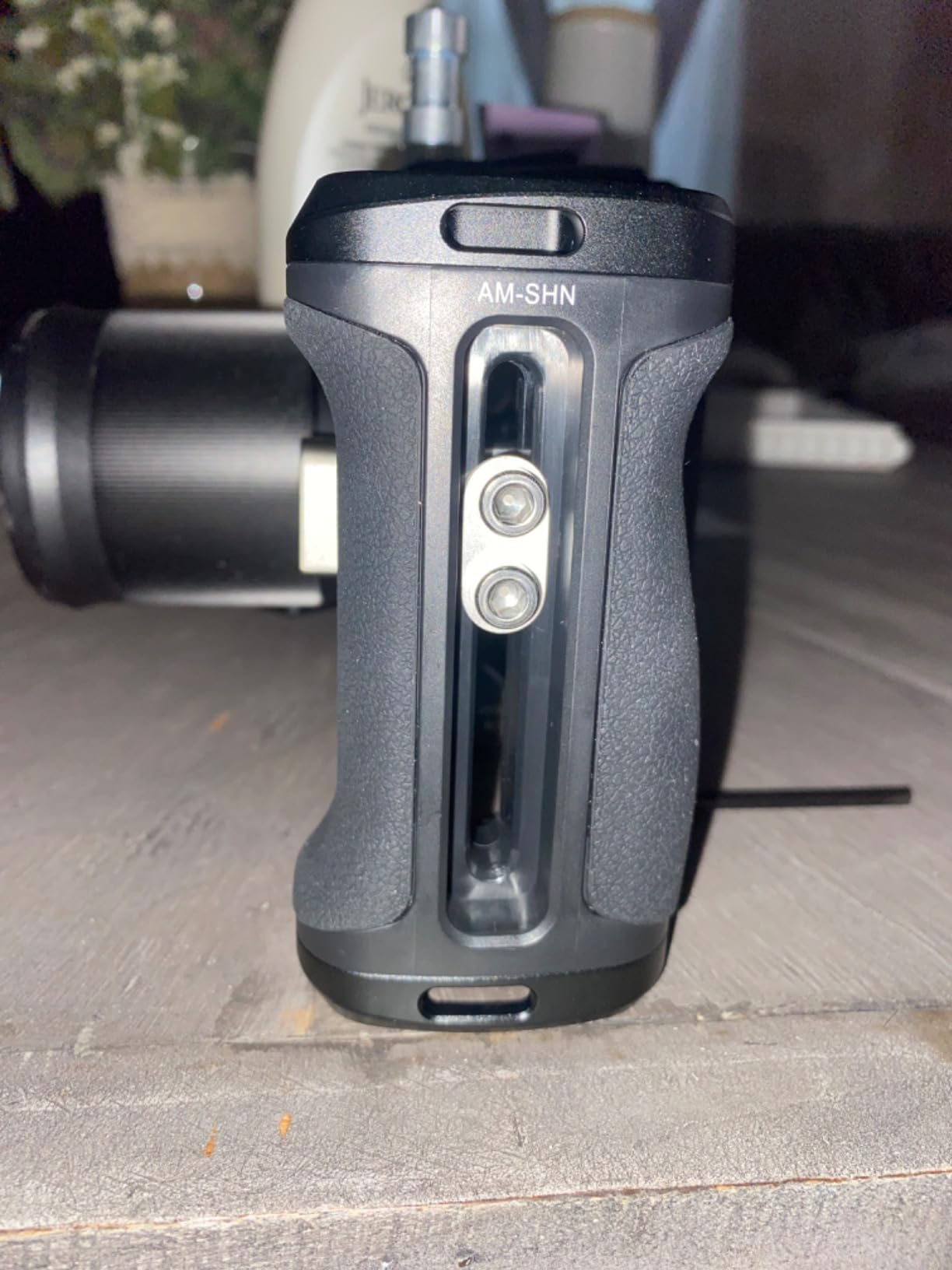 SIRUI AM-SHN Camera Cage Side Handle, ARRI NATO Mount, Cold Shoe customer photo 1
