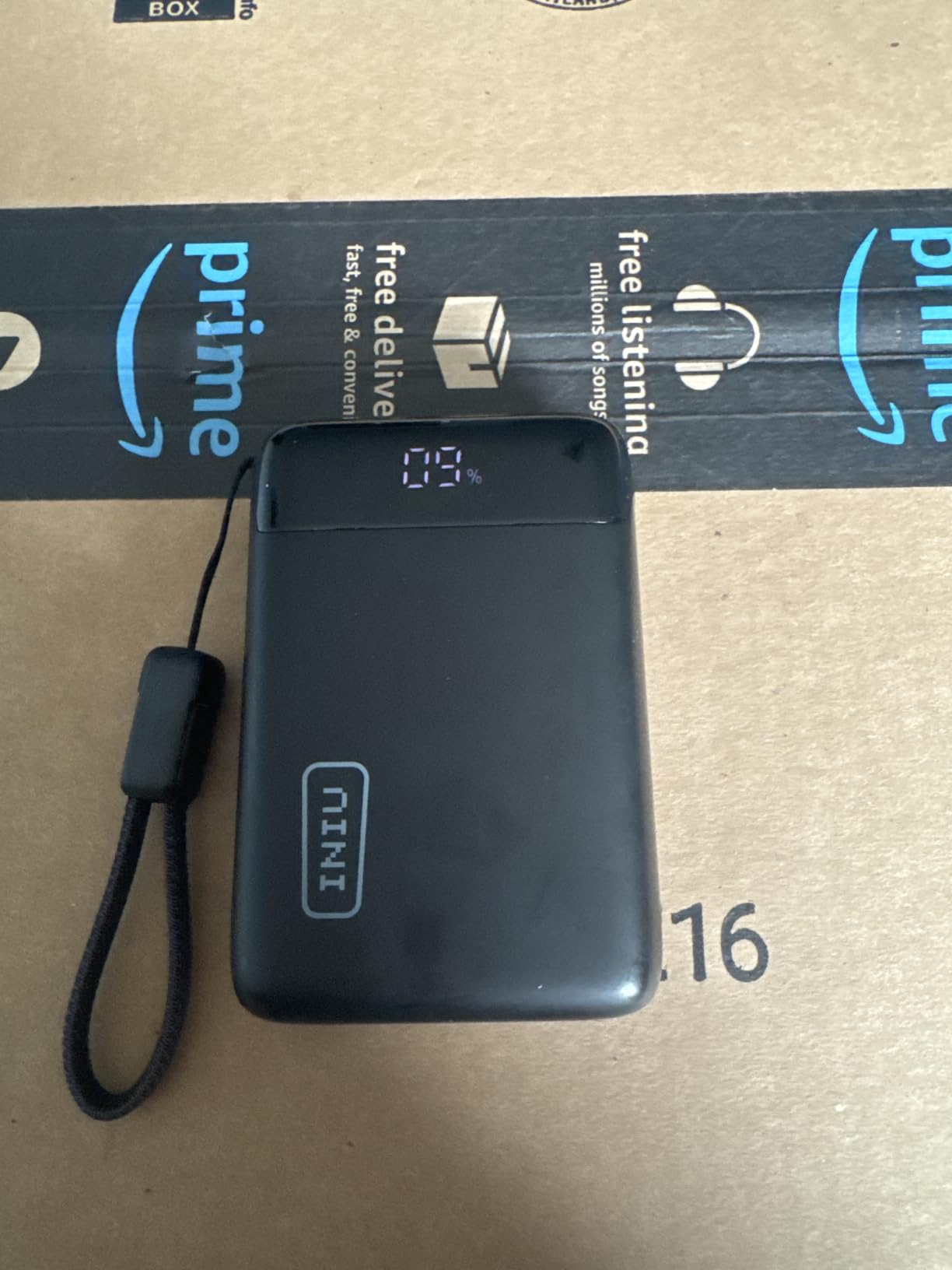 INIU Portable Charger, Smallest 20000mAh 22.5W Fast Charging Power Bank customer photo 1
