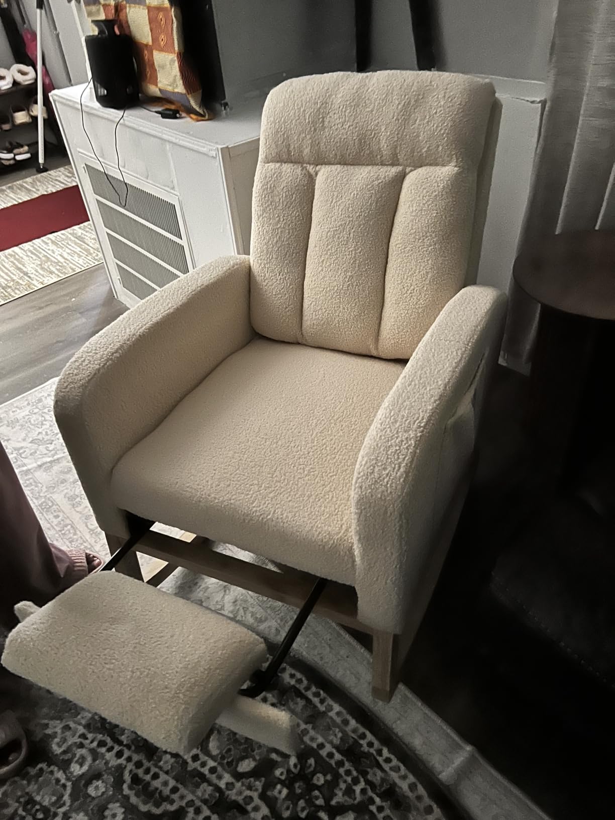NIOIIKIT Modern Nursery Rocking Chair, Teddy Upholstered Rocking Chair with Footrest, Comfortable Rocker Glider with Side Pocket, Rocker Glider for Living Room, Bedroom, Nursing Room (Beige) customer photo 1