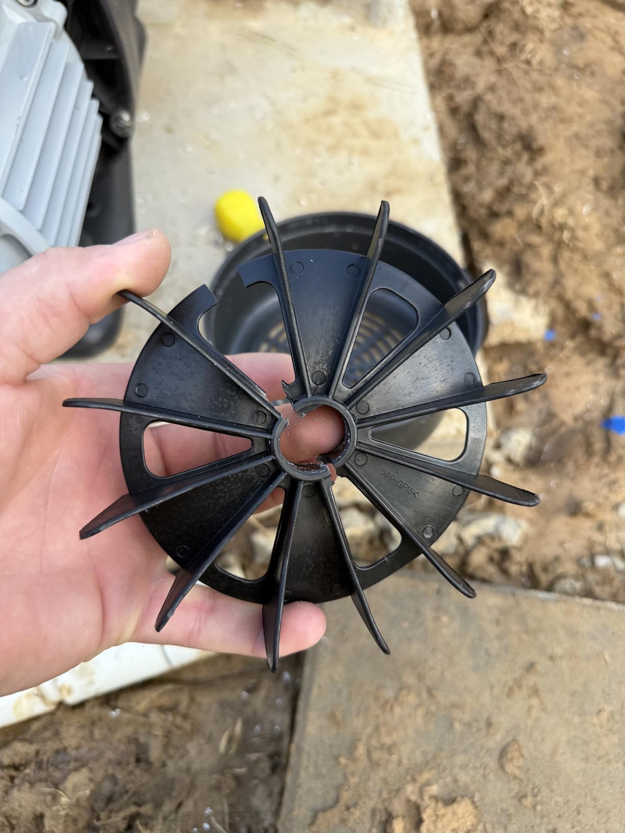 1.5HP In/Above Ground Pool Pump 4750GPH Dual Speed High Flow 115V Powerful Self Primming Swimming Pool Pumps with Filter customer photo 1