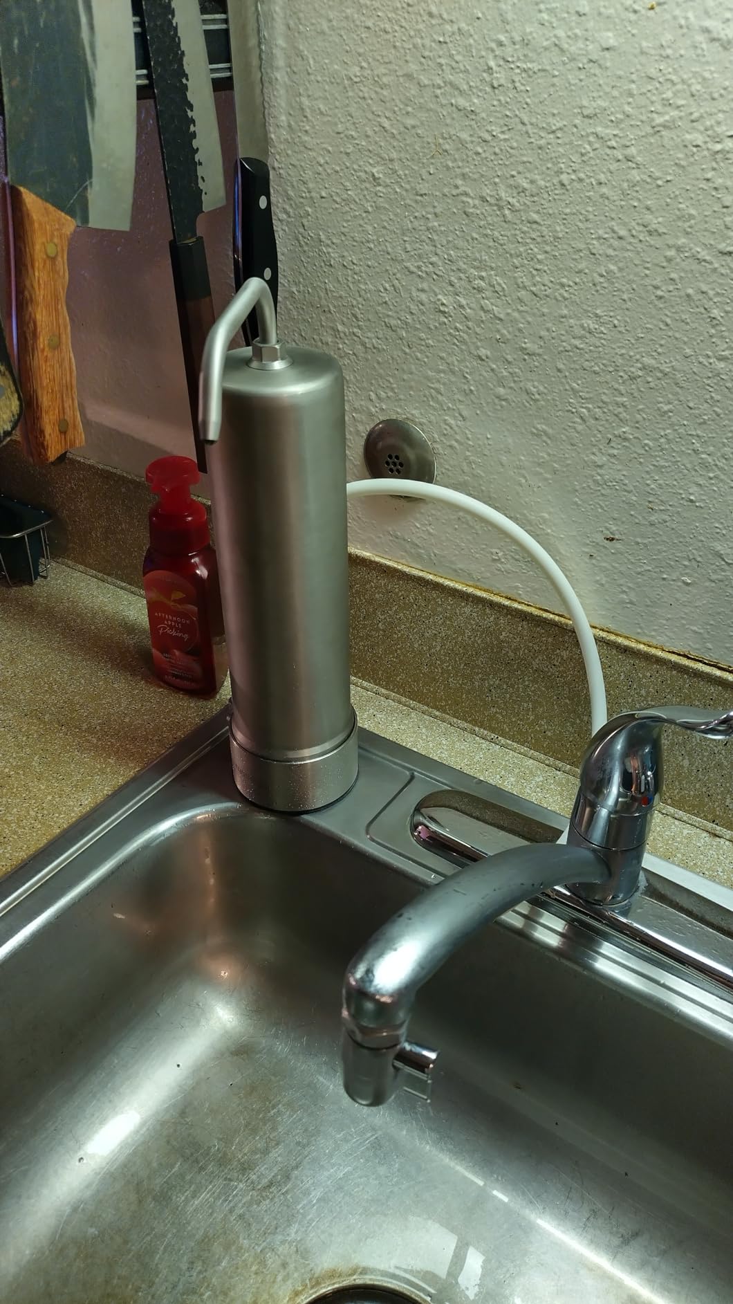 Waterdrop CTF-09 Dual-Stage Silver Ions Water Filter for Sink Faucet customer photo 1