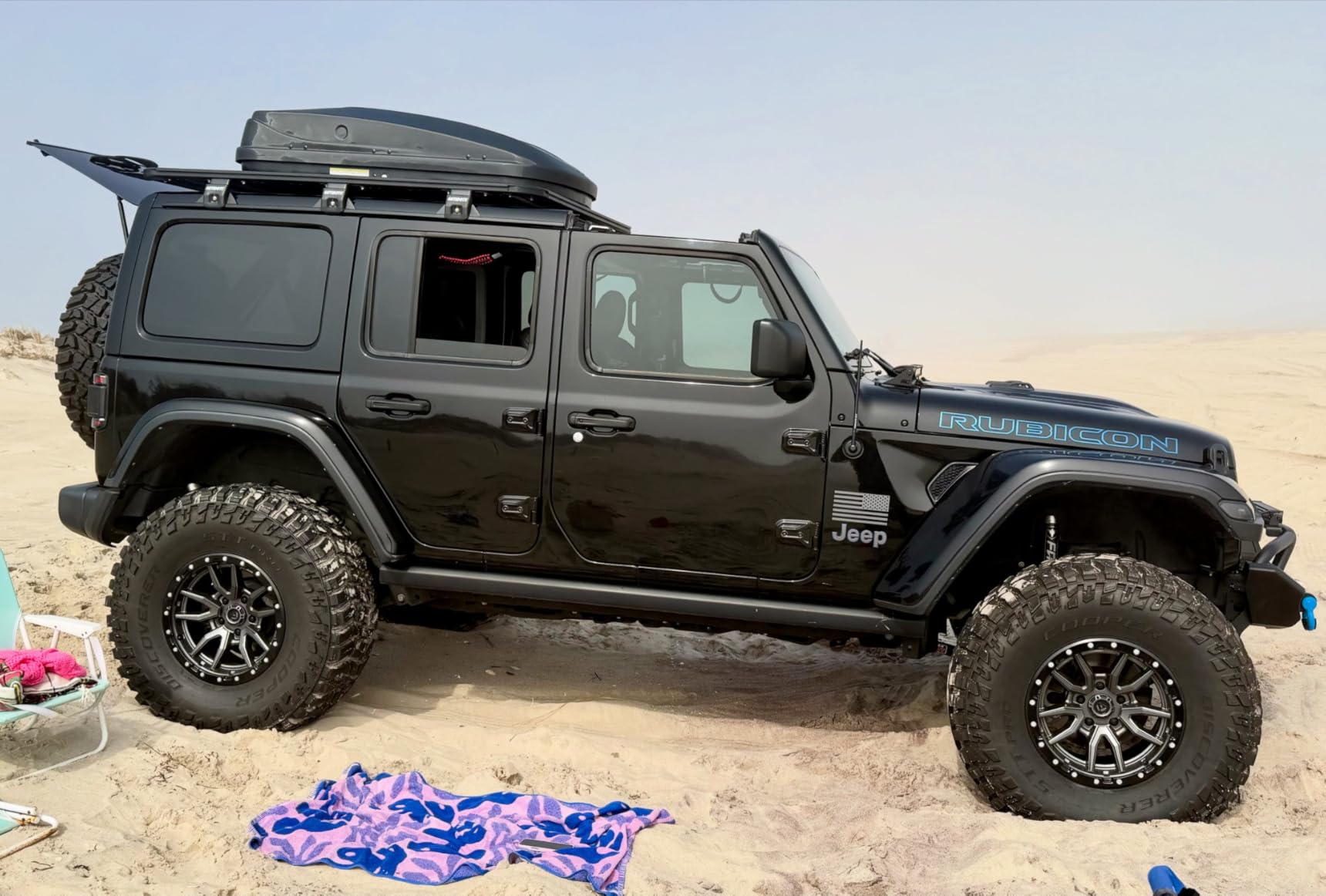 Rooftop Cargo Box,Roof Cargo Carrier Hard Shell 13 Cubic Feet customer photo 2