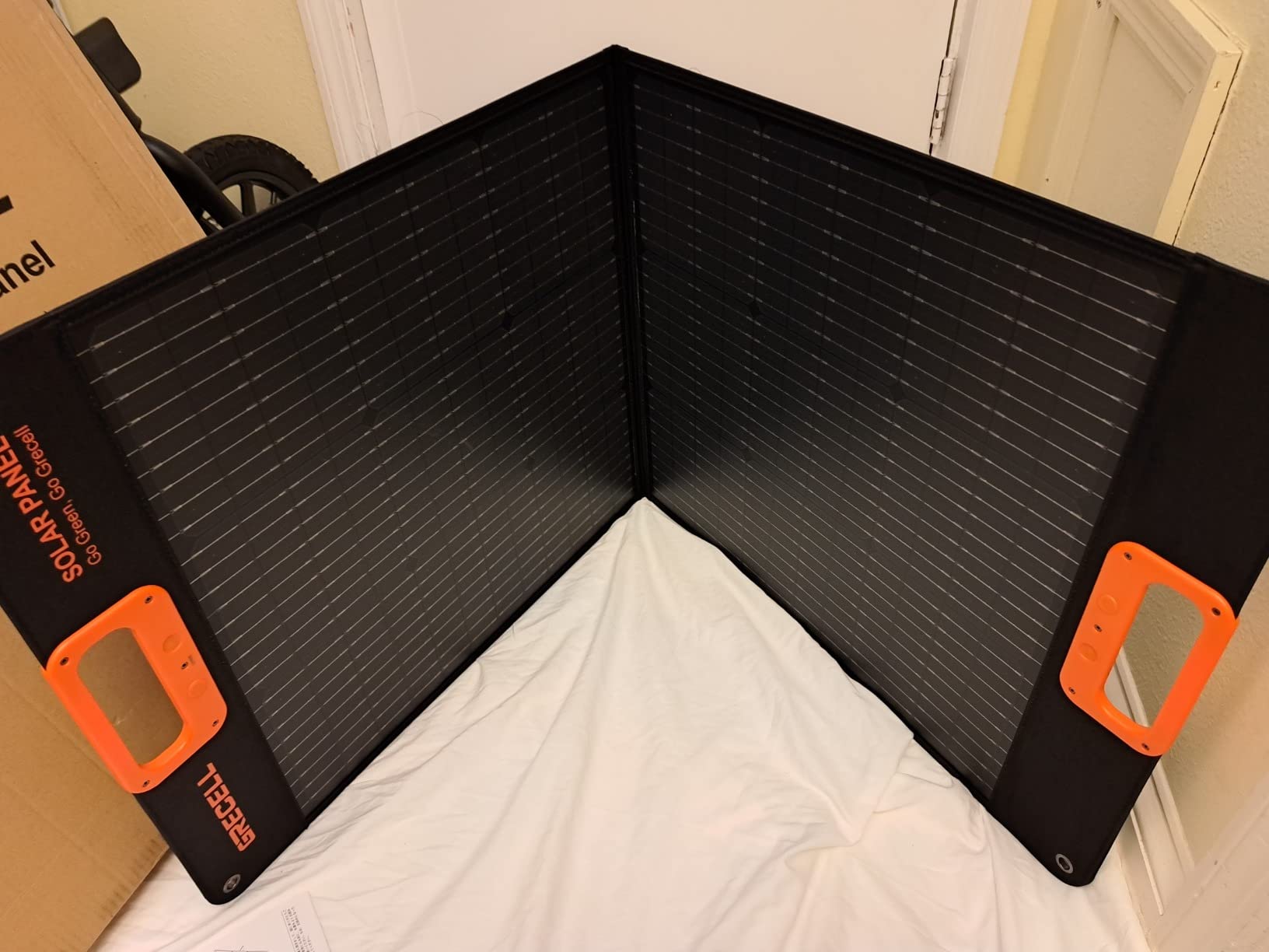 120W Portable Solar Panel for Power Station Generator, Ultra Light 5.7lbs customer photo 2
