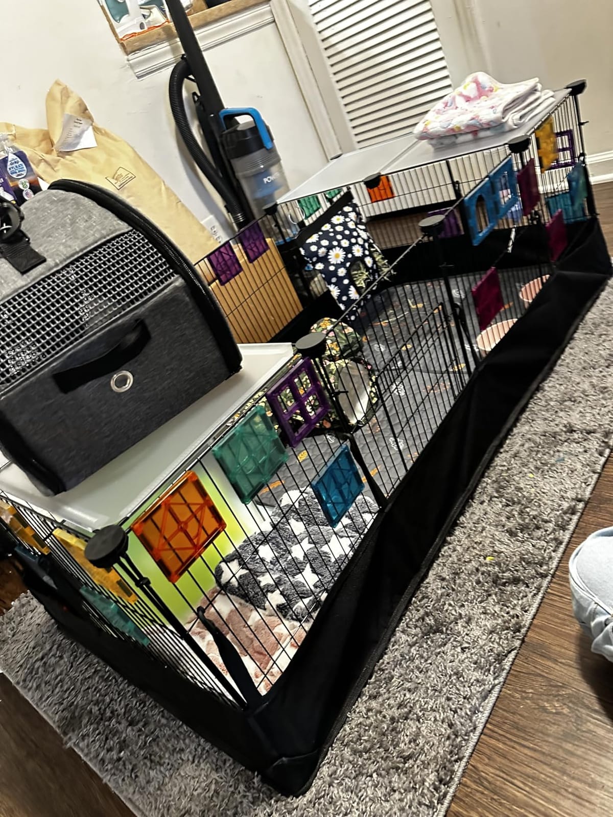 Tresbro Guinea Pig Cage with Top Cover & 12 Panels, Triple Fixing Measures Small Animal Playpen with Waterproof PVC Liner & One-Motion Hooks, 48 x 24 x 16 C&C Grids Cage for Bunny, Hedgehog, Hamster customer photo 1