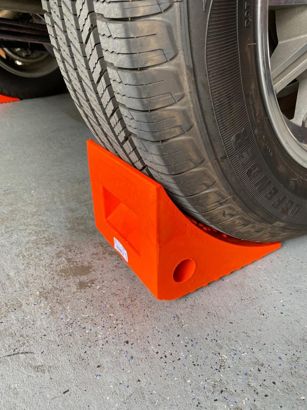 SECURITYMAN 4 Pack Wheel Chocks - Constructed of Heavy Duty Solid Polyurethane Rubber for 20,000 lbs - Great for RV, Camper, Truck, Travel Trailer Wheel Chocks - All Surfaces and All Weather - Orange customer photo 2
