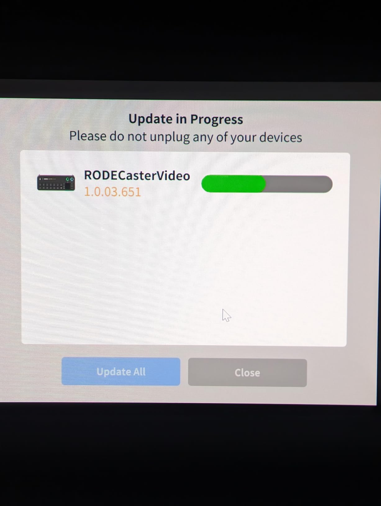 RØDE RØDECaster Video – Professional Video Switcher and Audio Interface – customer photo 2