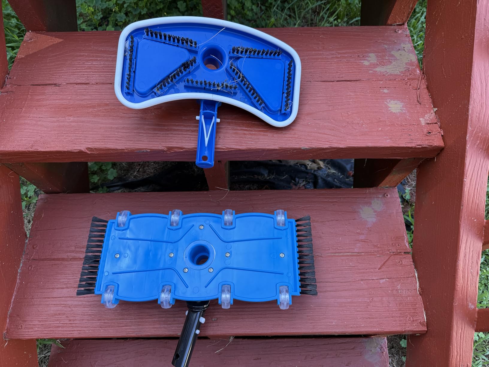 TidyMister 3-in-1 Pool Cleaning Kit Full Set - 18in Rounded End Pool Brush & Ergonomic Pool Vacuum Head with Wheels& Pool Nylon Net Fine Mesh for Above Ground In-ground Pools, Spas, Hot Tubs customer photo 1
