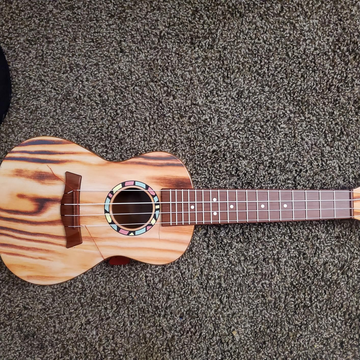 Raimy 21in Kids Ukulele Guitar Toys for 3 4 5 6 7+ Year Old Boys Girls | Simulated Sound Quality, Music Instruments Learning Education, Beginner Birthday Gift, Easy to Play and Strum (Brown) customer photo 2