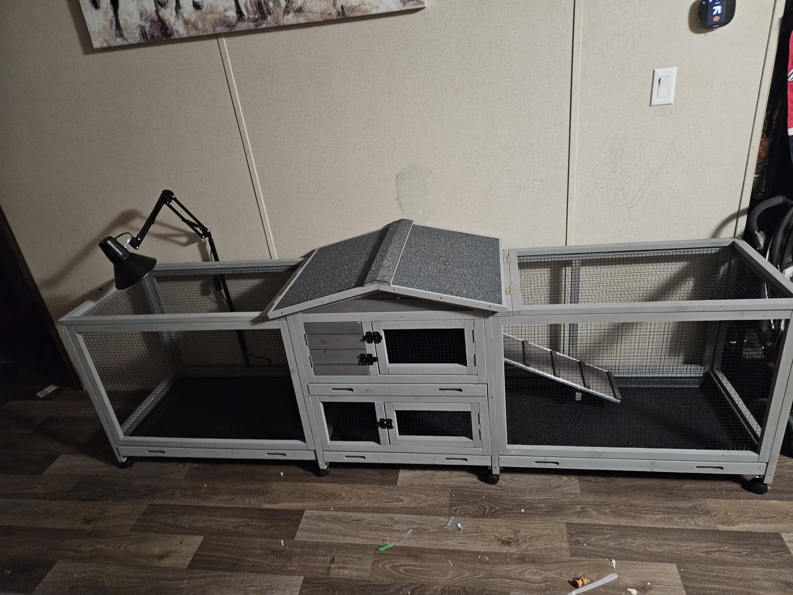 GUTINNEEN Rabbit Hutch with Chew-Resistant Ramp Indoor Bunny Cage Outdoor Guinea Pig Cage with Wheels and Leakproof Tray customer photo 2