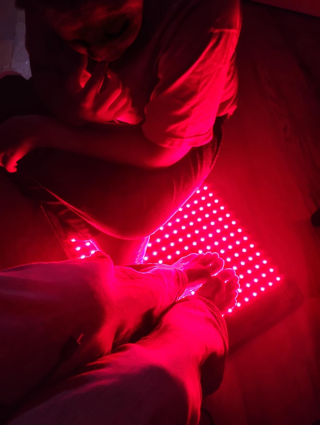 Comfytemp Red Light Therapy Mat for Body, 33'' x 17'', 660nm & 850nm | Flexible Near Infrared Light Therapy Pad, Wearable Light Blanket with Timer customer photo 2