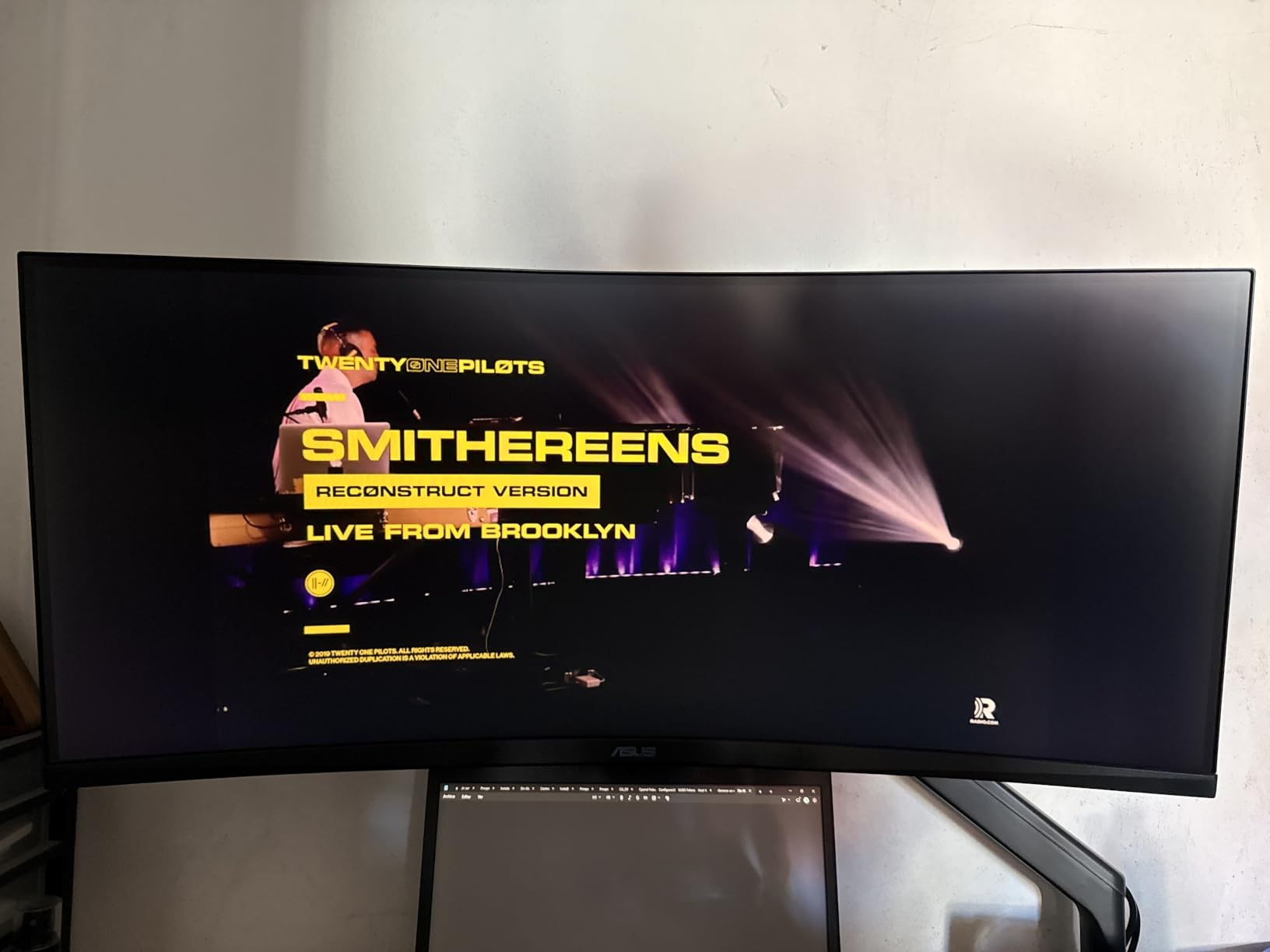 ASUS TUF Gaming VG34WQML5A 34 Inch 1440p 250Hz Ultrawide HDR Gaming Monitor | ELMB Sync, 0.5ms, 1500R Curve, 95% DCI-P3, FreeSync Premium, Gaming AI, DisplayHDR 400, Ergonomic Stand, for PS5 and Xbox customer photo 2