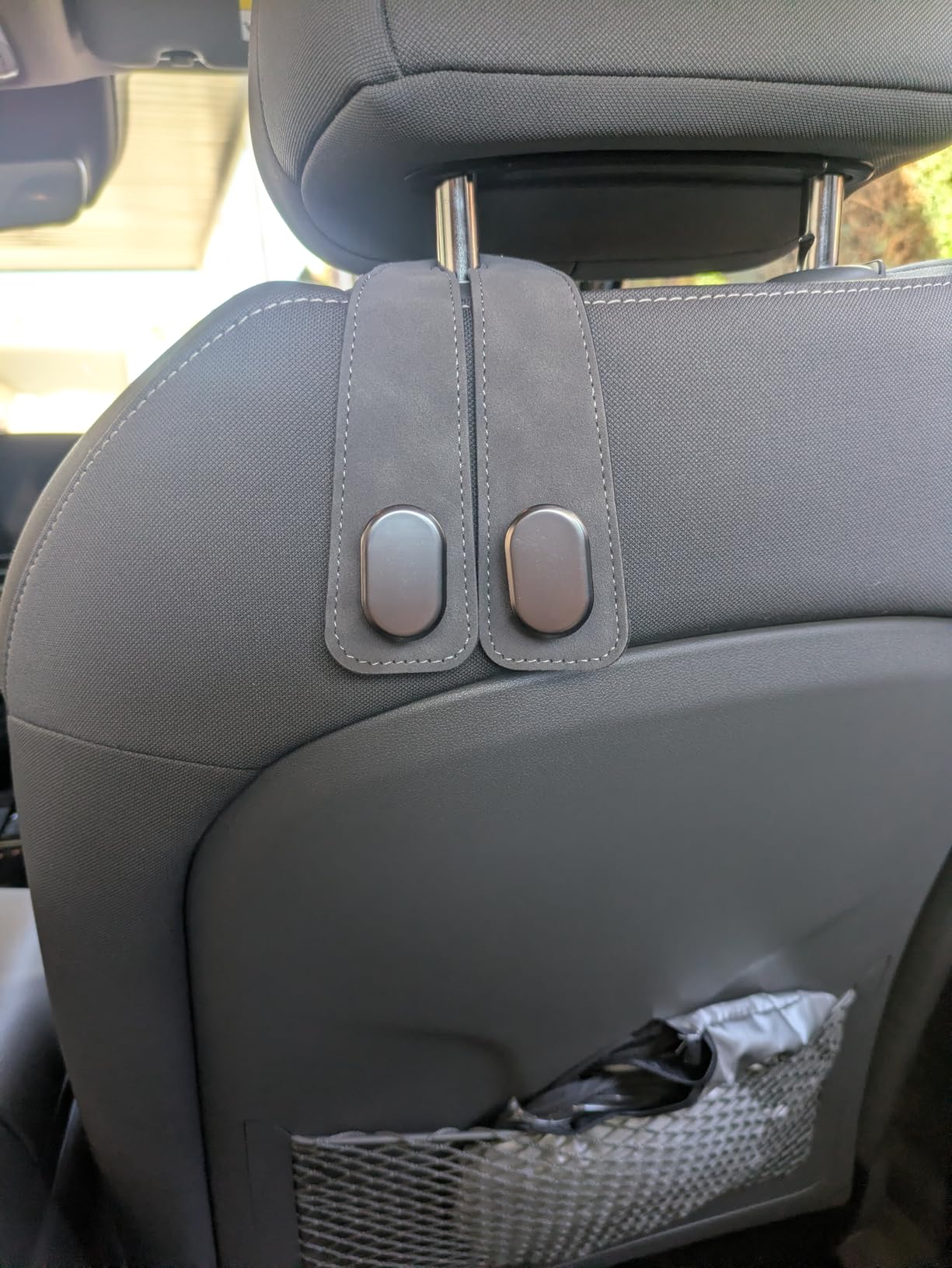 Car Seat Headrest Hooks, 2PCS Universal Car Purse Hook Leather Car Bag Hook | Black Car Bag Purse Holder with Double Metal Hooks for Handbags, Grocery Bags, Bottles, Phones customer photo 1