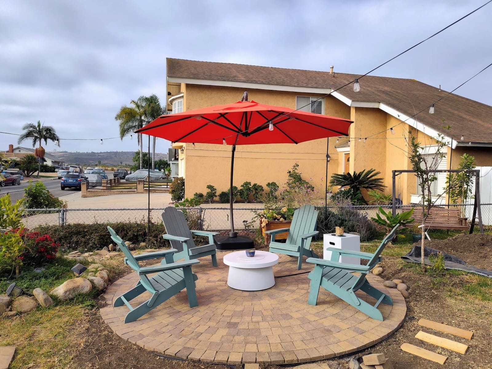 Kingdura 11ft Offset Cantilever Patio Umbrella with Base Included, Large Round Aluminum Outdoor Umbrella, 360° Rotation & Infinite Tilt, Heavy Duty Frame for Deck Pool Backyard, Beige customer photo 2