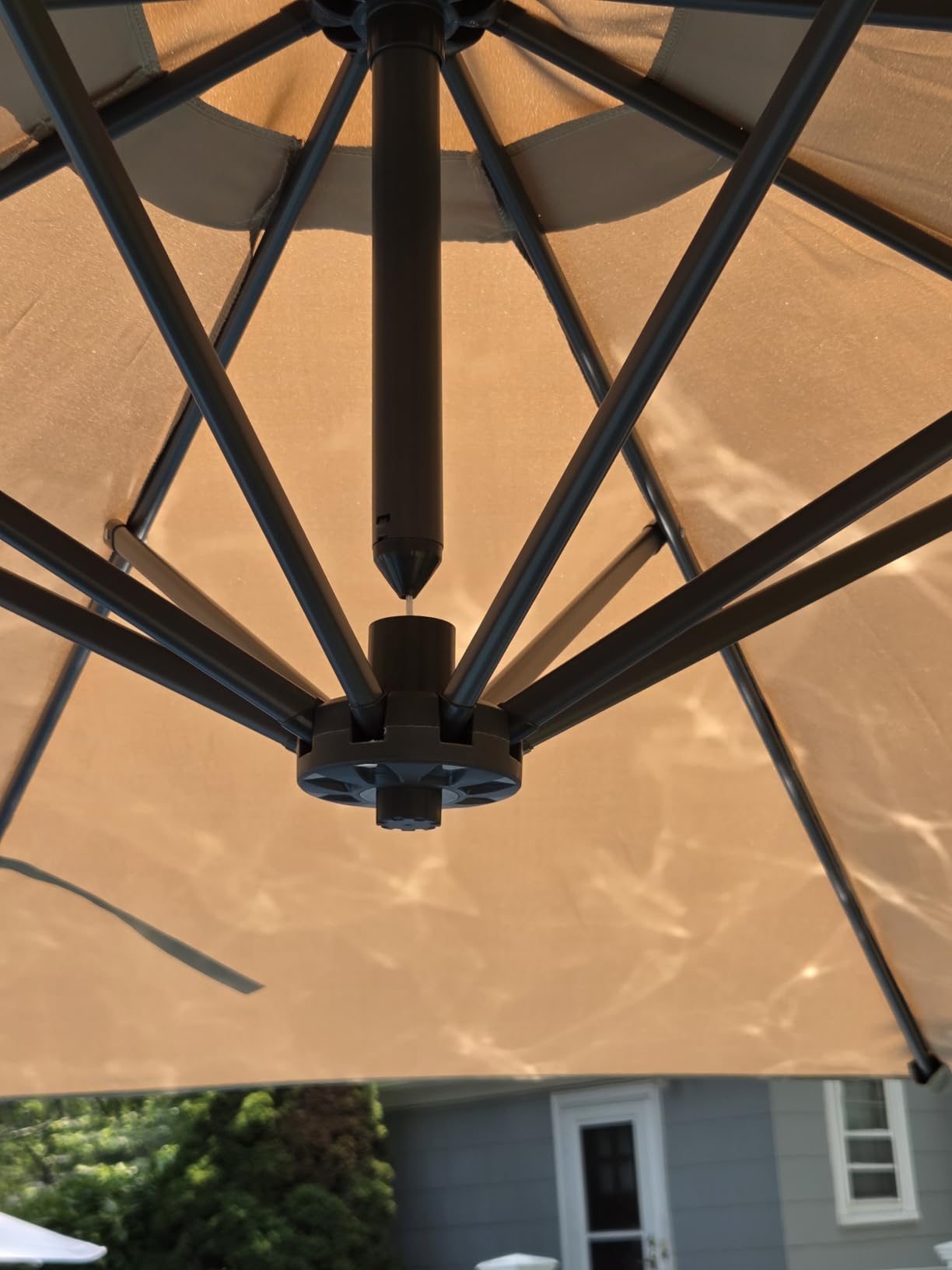 Tangkula 10ft Patio Umbrella with Base Included, Offset Cantilever Outdoor Umbrella with 360 Degree Rotation, Crank Handle, Sun-Protective Canopy for Pool Deck Garden Backyard (Beige) customer photo 2