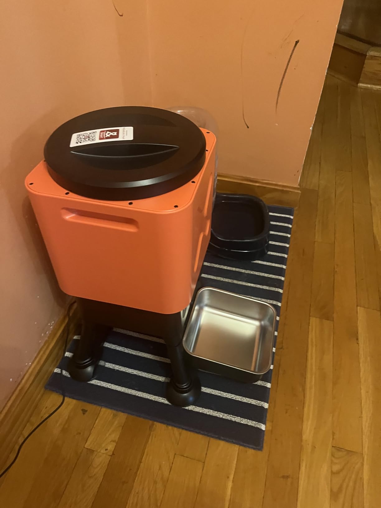 Automatic Dog Feeder for Large Dogs, 14L Capacity, Remote Feeding, Anti-Blockage System, Timed Auto Dog Food Dispenser, 2.4G WiFi App Control，Dual Power Supply,Stainless Steel Bowl customer photo 2