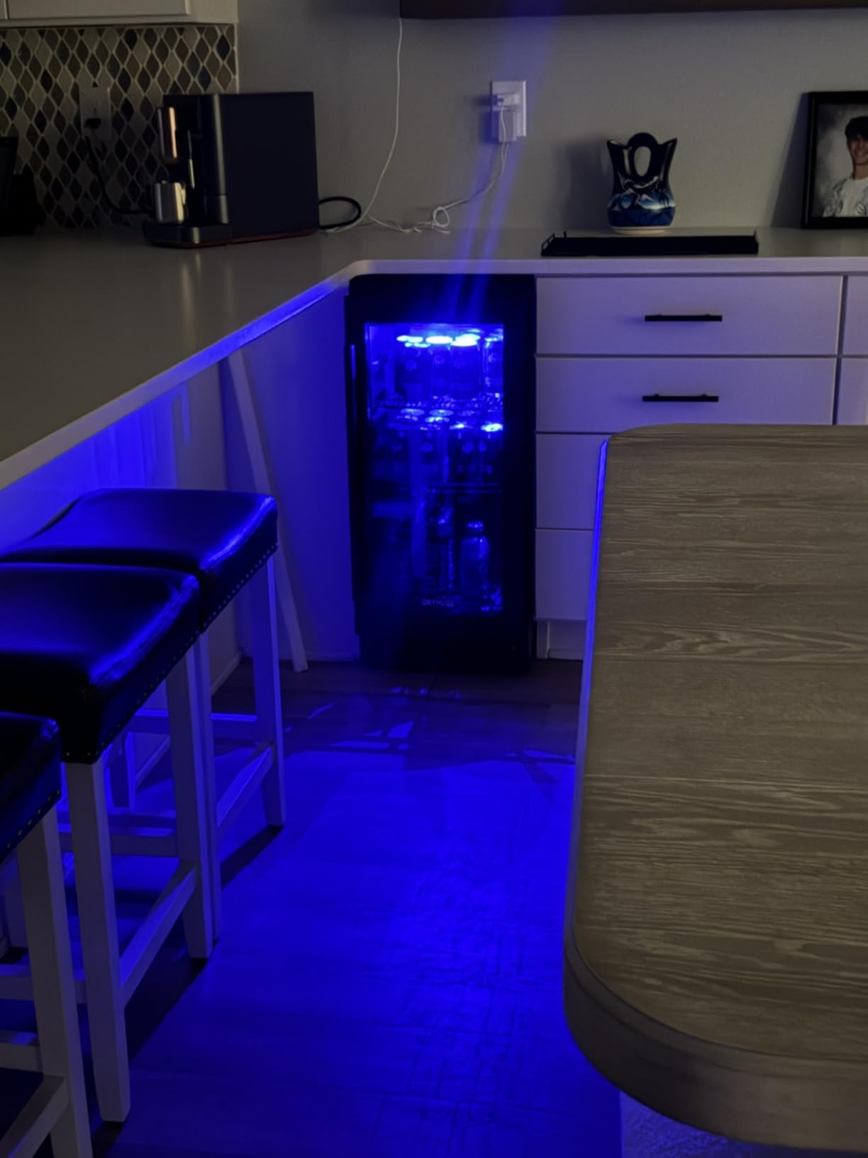ORYMUSE 24 Inch Under Counter Beverage Refrigerator, 180 Can Drink Fridge customer photo 1