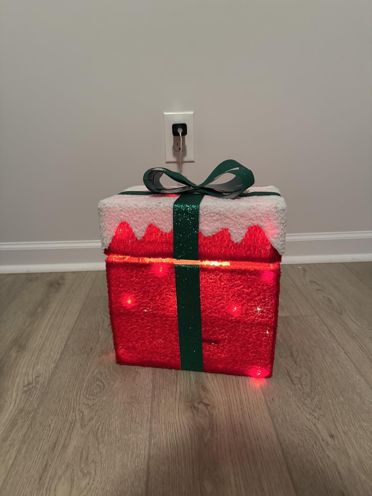 PEIDUO Animated Christmas Santa in Lighted Gift Box, Motion Sensor Christmas Music Decorative Lights, Under The Christmas Tree Present Decorations for Indoor Outdoor Yard Home Holiday Decor customer photo 1