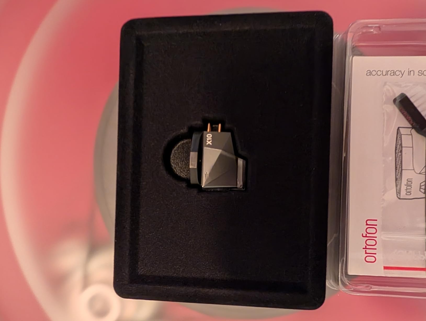 Ortofon MC X10 Moving Coil Phono Cartridge with Elliptical Diamond Stylus (Black) customer photo 2