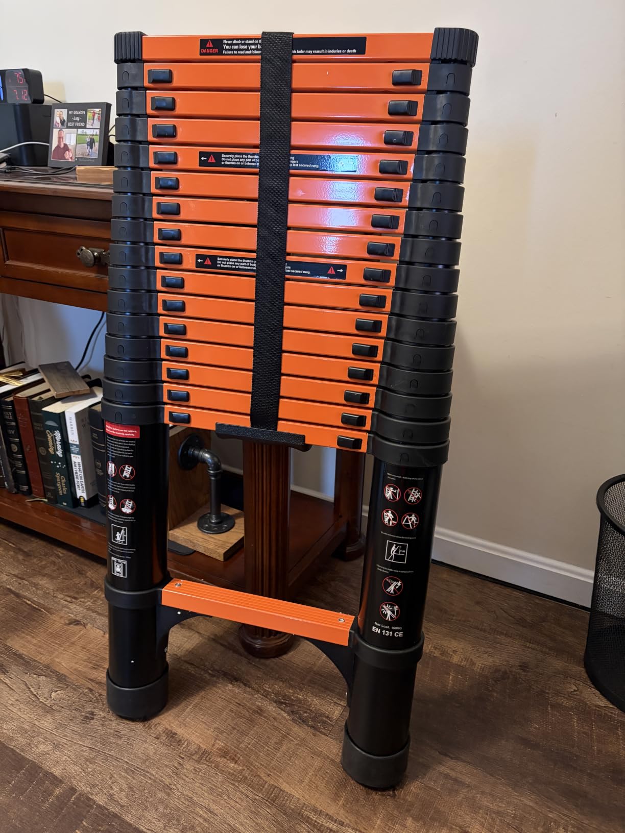 SINMEIRUN Telescoping Ladder, 16.5 FT Pro, 330 lbs Capacity; Orange customer photo 1