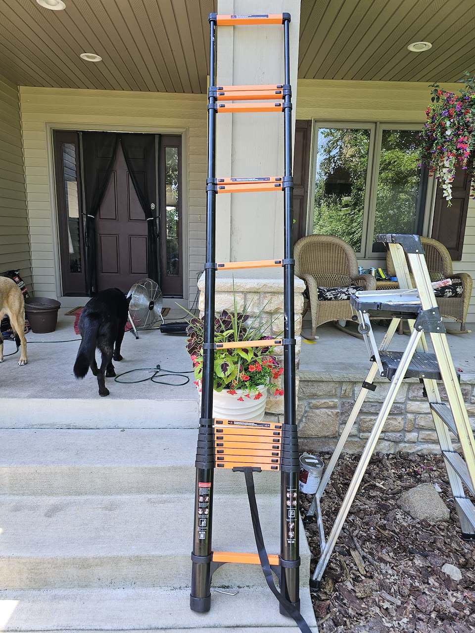 SINMEIRUN Telescoping Ladder, 16.5 FT Pro, 330 lbs Capacity; Orange customer photo 2