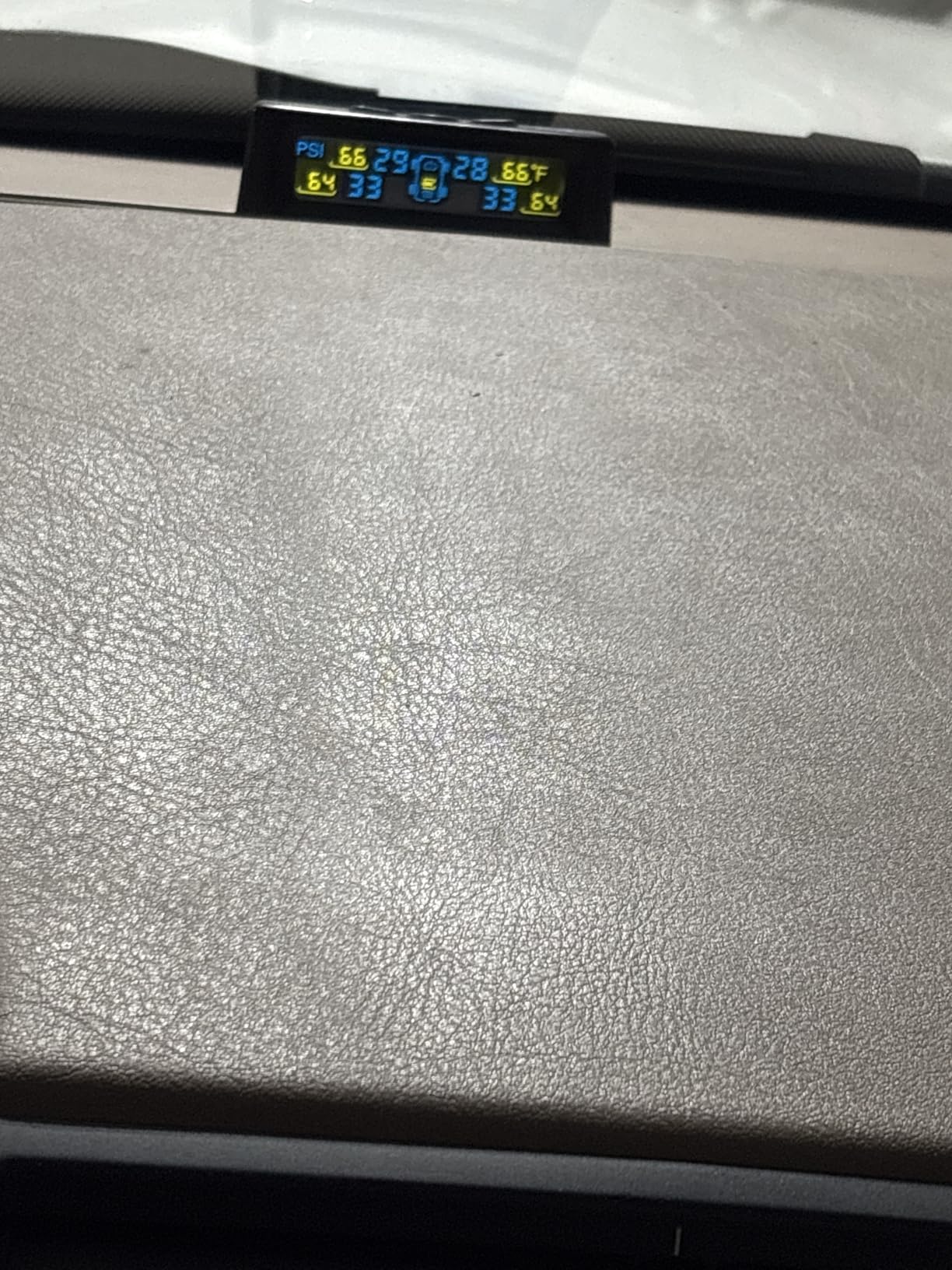Marcala Tire Pressure Monitoring System - Set of 4 TPMS Sensors (0-98PSI) customer photo 2