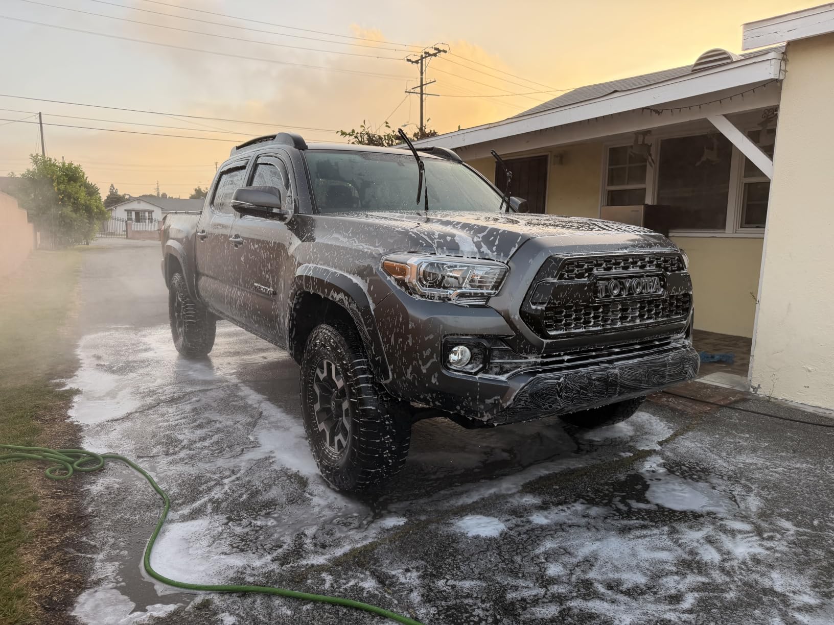 Roof Rack Cross Bars Fit for 2005-2023 Toyota Tacoma Double Cab Aluminum OE Style customer photo 1