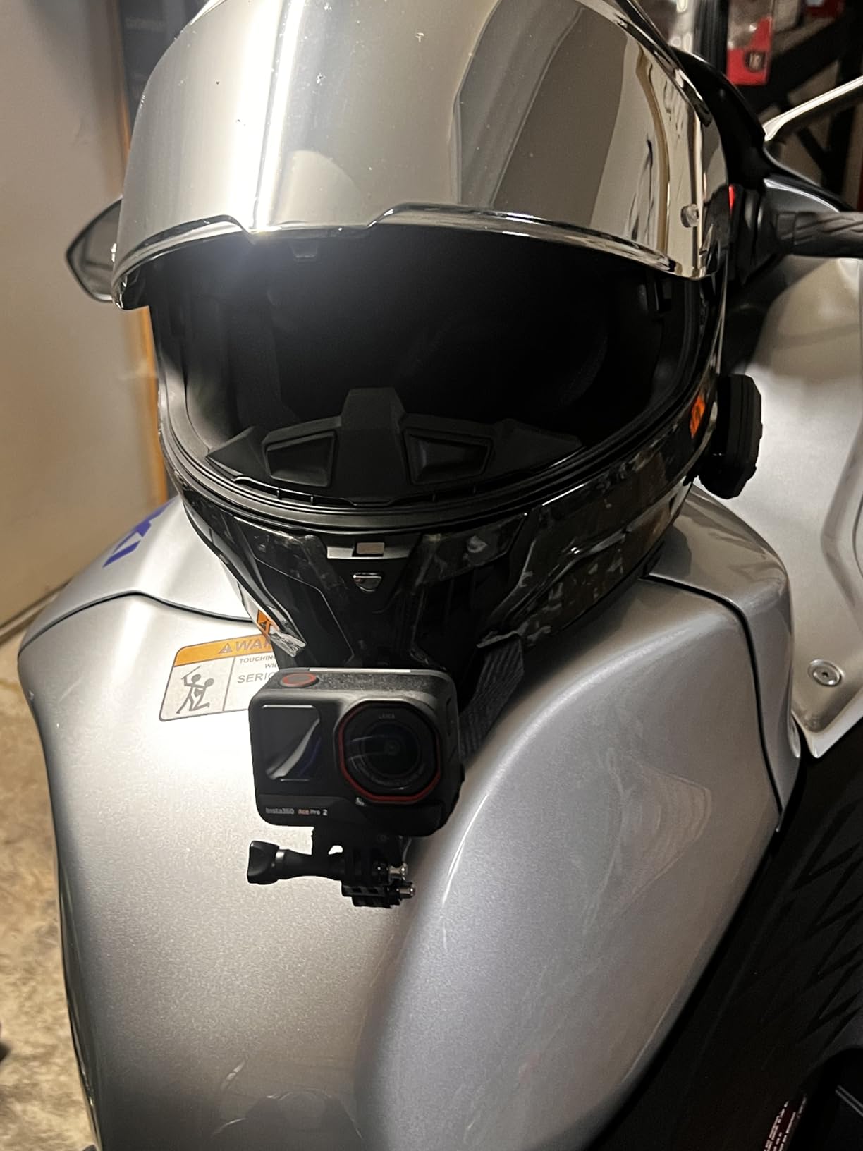 Ace Pro 2 Single Battery Bundle - 8K Waterproof Action Camera Co-Engineered with Leica, 1/1.3