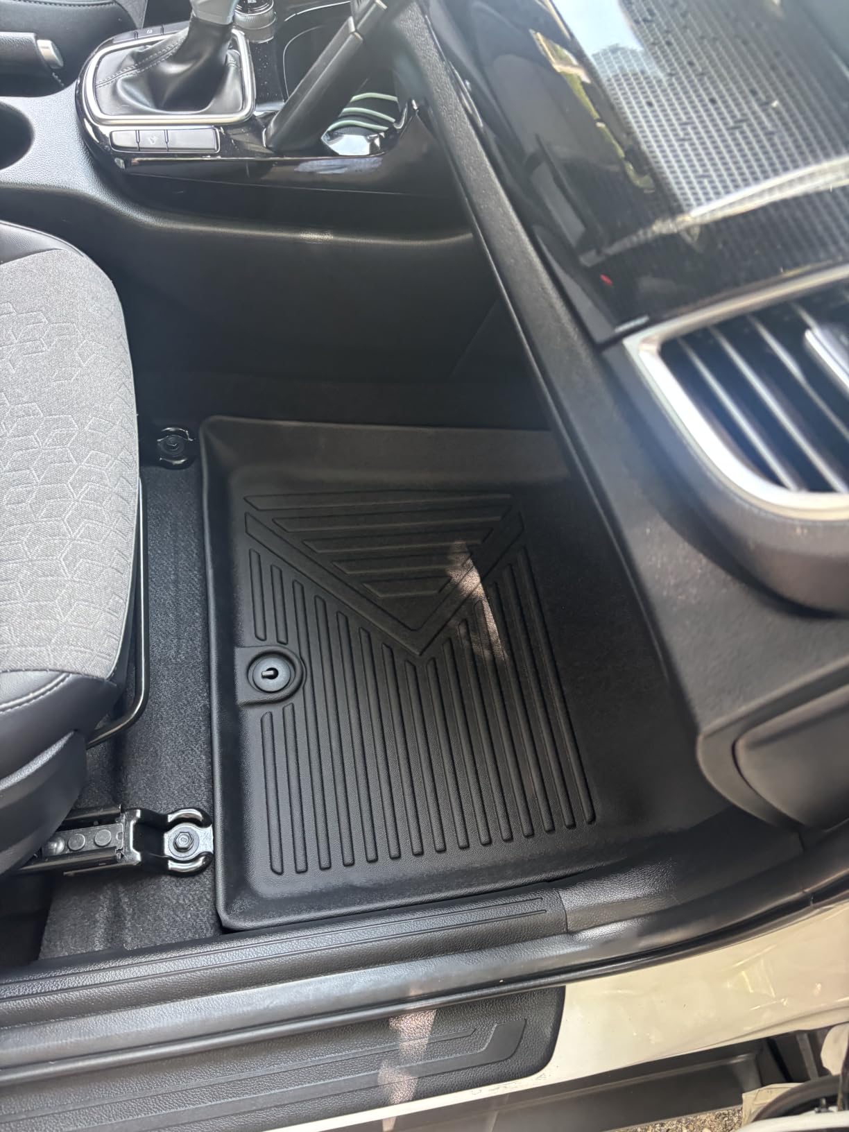 GINOWY-Floor Mats & Cargo Liner for Hyundai Ioniq 5 2025 2026 (with Unmovable Center Console), All Weather Car Floor Mat Custom Fit for 2025 Hyundai Ioniq 5 Accessories Rubber Mats Cargo Trunk Mat customer photo 2