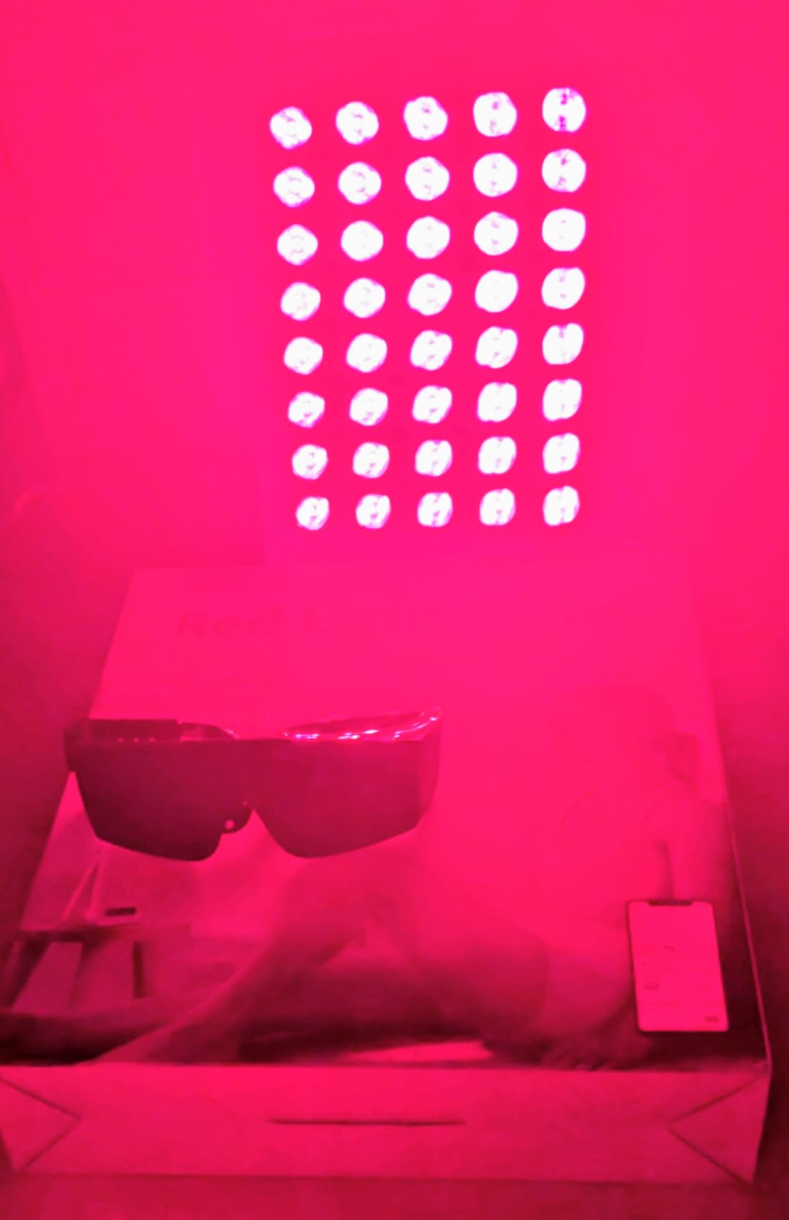Comfytemp 55W Red Light Therapy Panel for Body, Dual-Chip 40 LEDs, Portable | Near Infrared Light Panel with Adjustable Stand, 4 Modes, Small Compact Panel with Timer for Travel Home Use, 660nm & 850nm customer photo 1