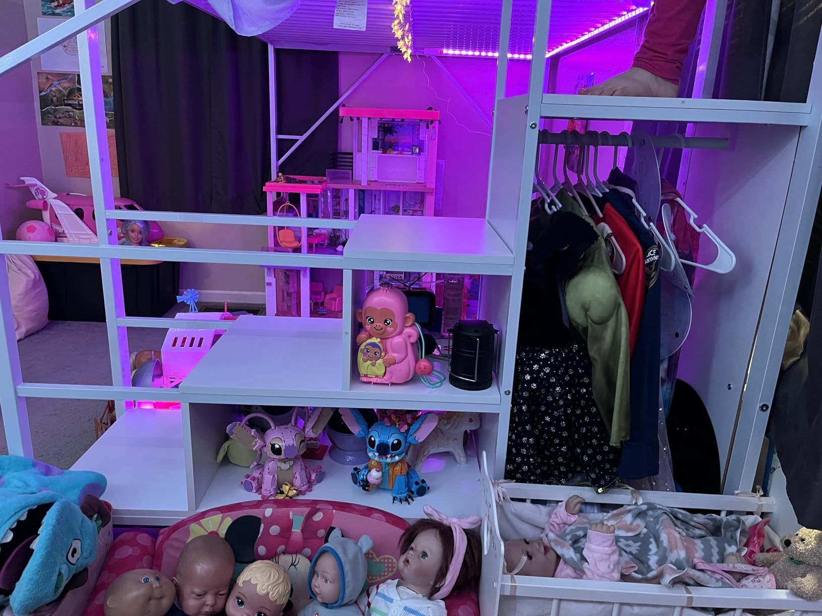 Mirightone Twin Size Loft Bed with Stairs and Storage, Metal Loft Bed Frame with A Shelf and Large Under-Bed Space, Heavy-Duty Loft Beds for Kids Boys Girls Teens, White customer photo 1