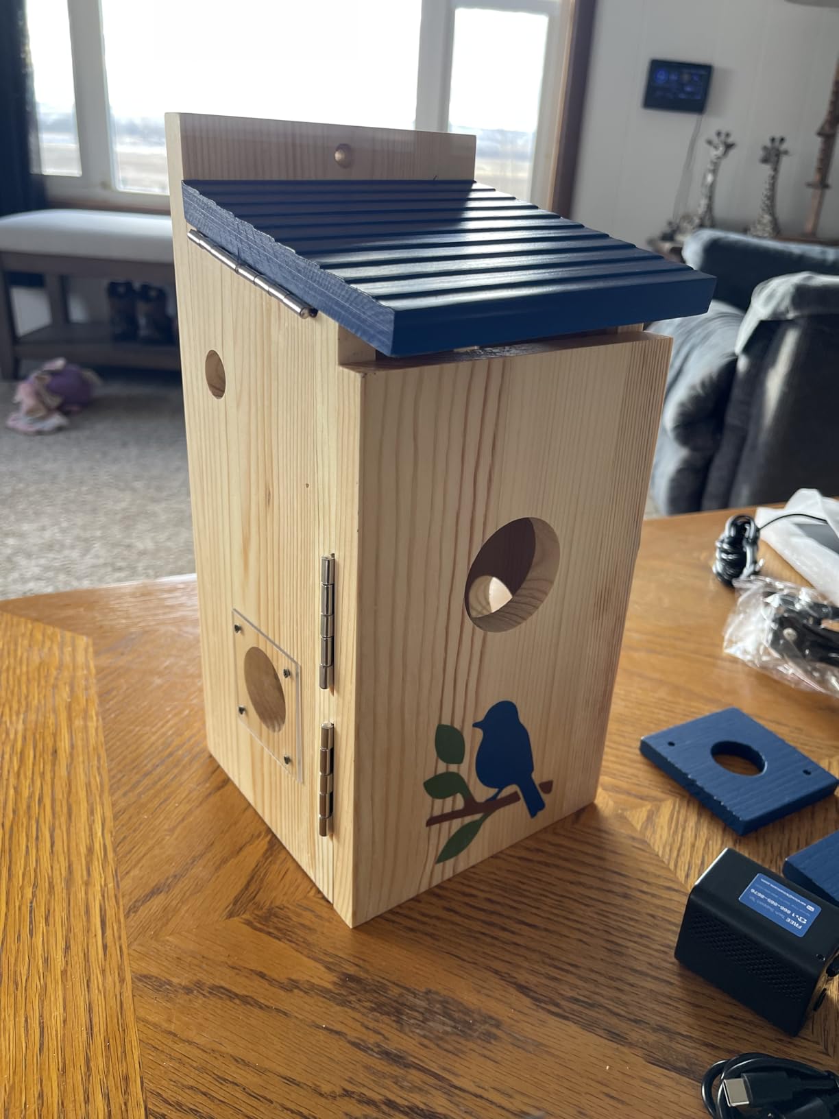Smart Bird House with Camera Solar Powered,Bird-Safe Varnish customer photo 1